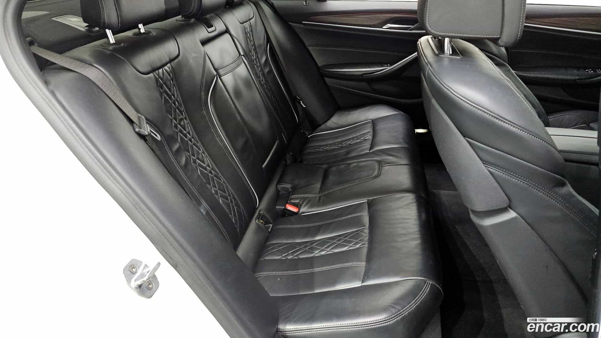 5-Series BMW 2017.6-OPTION-016