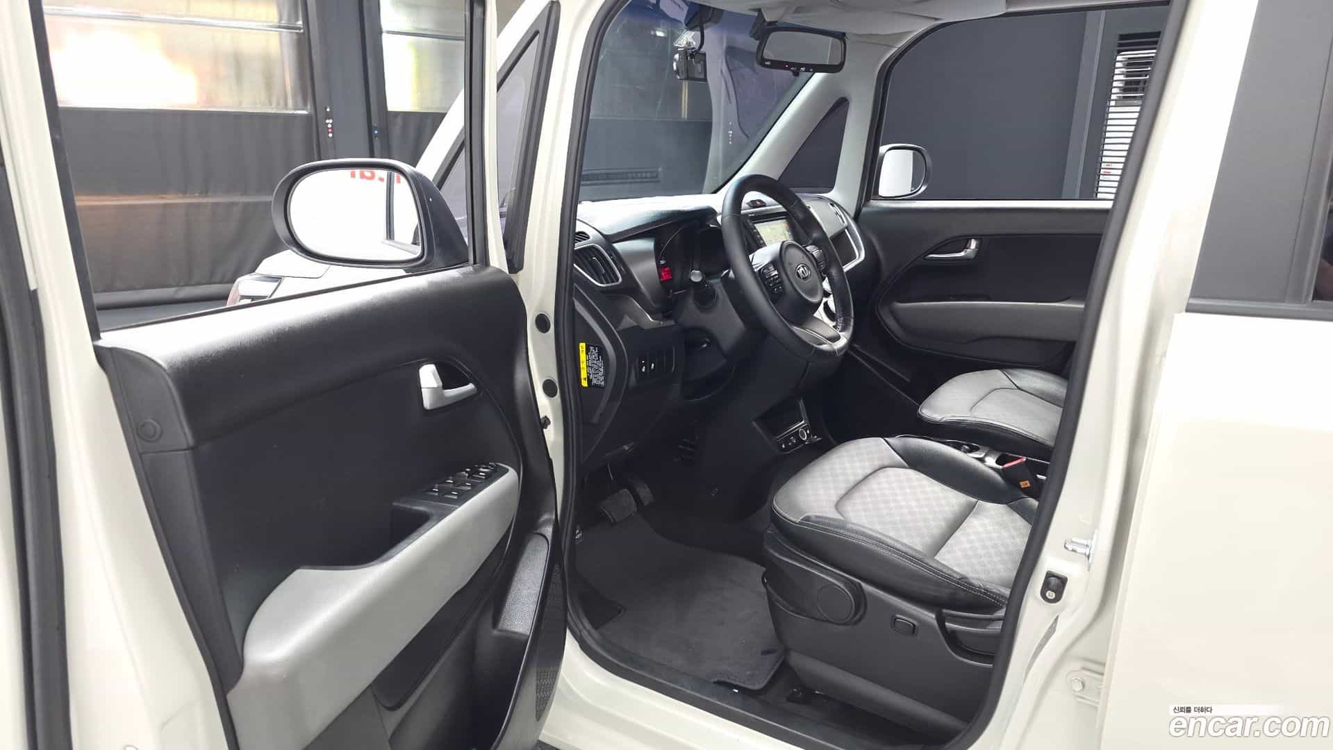 RAY Kia 2019.2-INNER-010