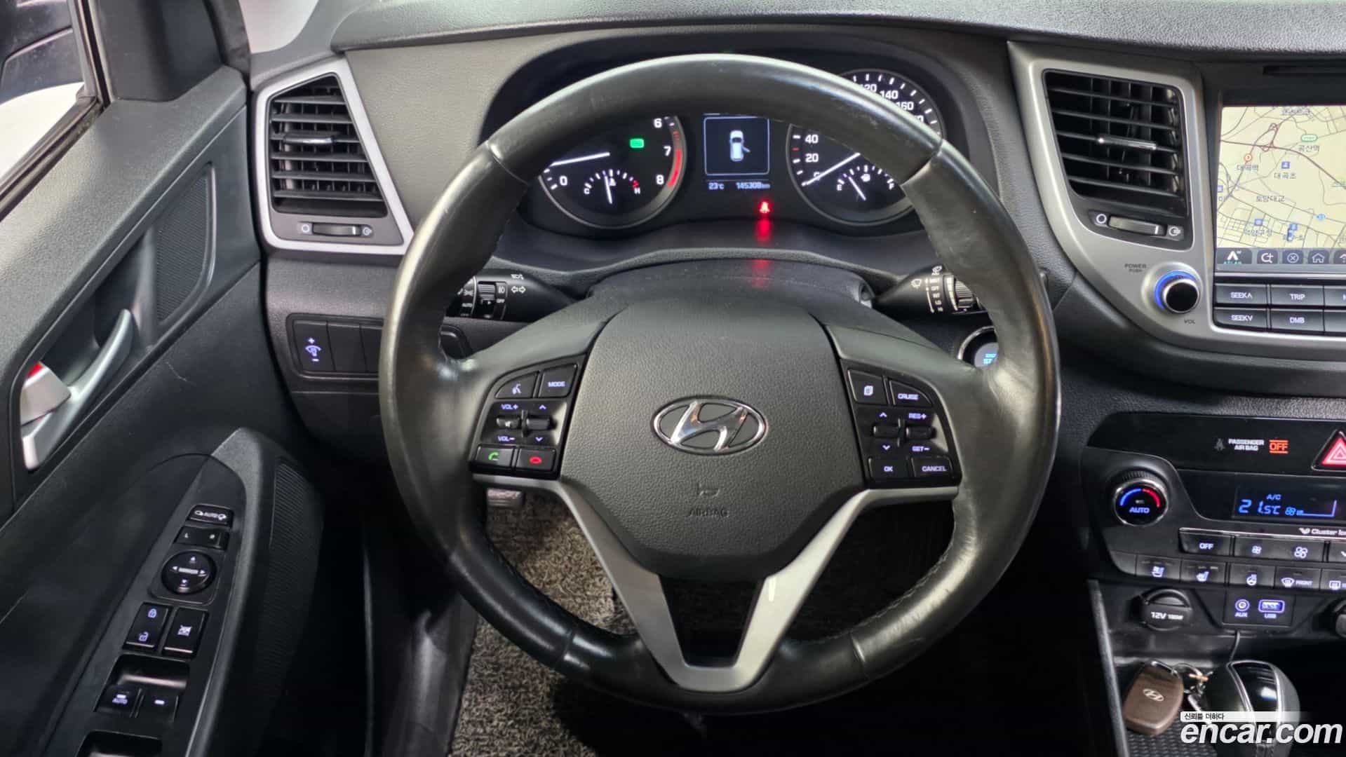 Tucson Hyundai 2016.5-OPTION-017
