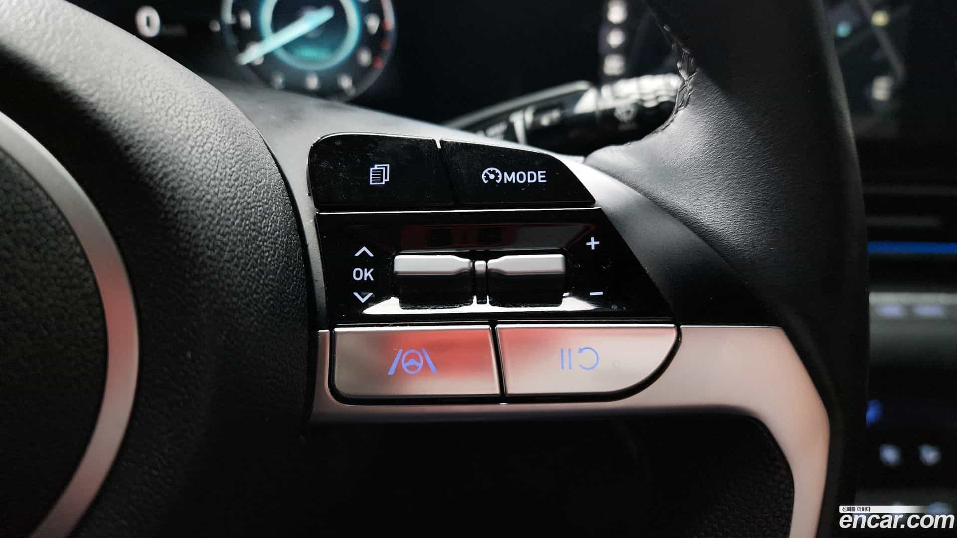 AVANTE Hyundai 2022.9-OPTION-018
