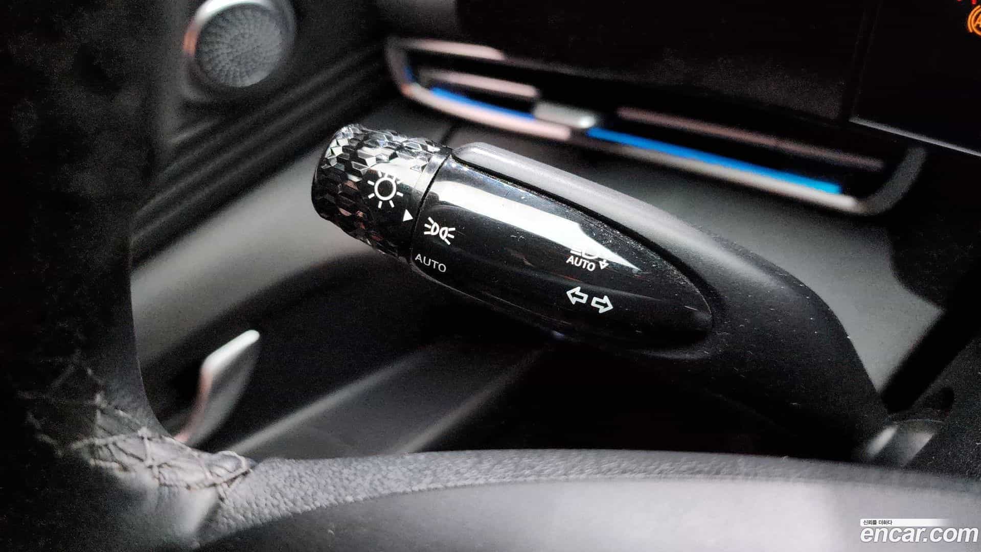 AVANTE Hyundai 2022.9-OPTION-021