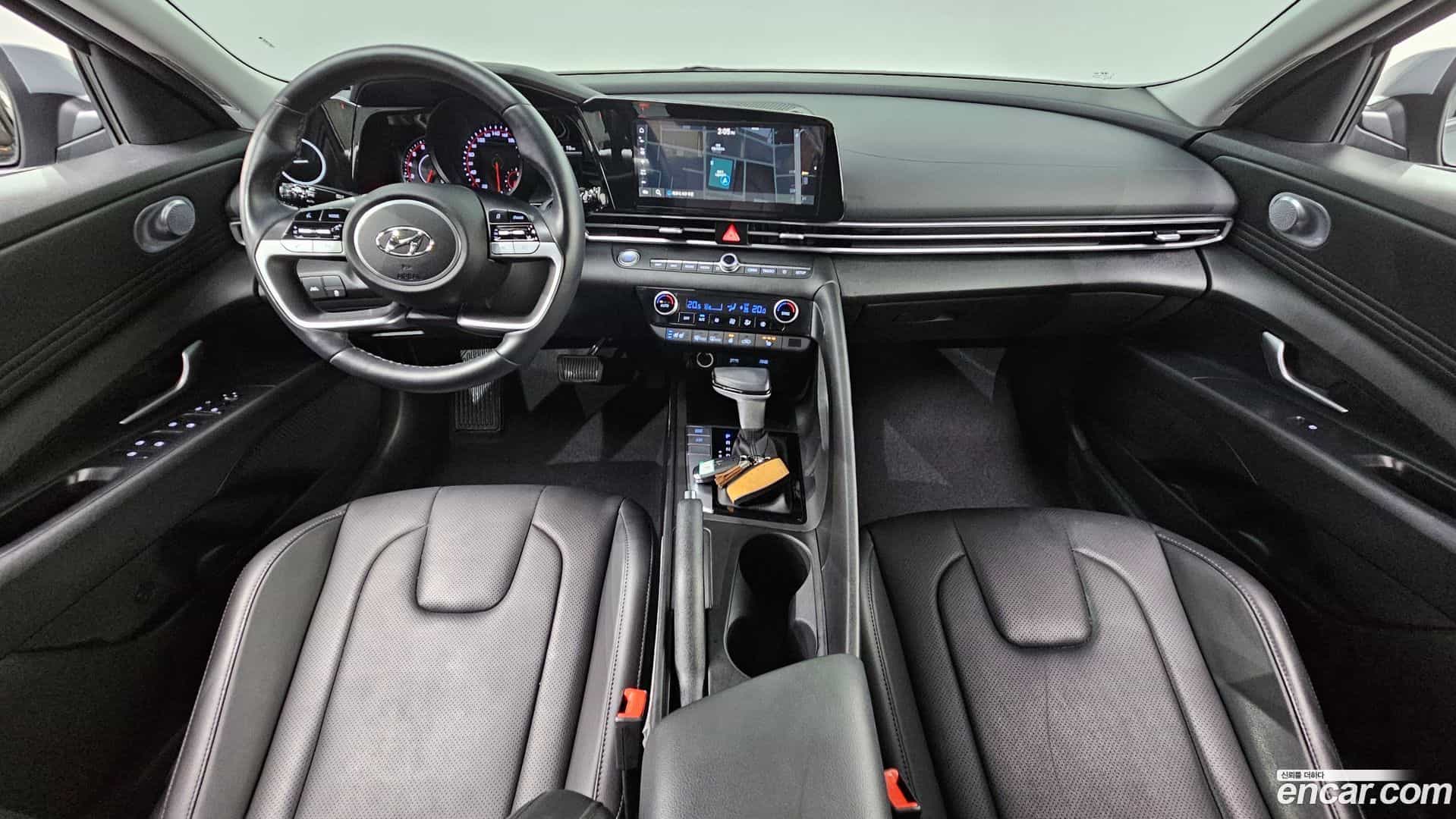 AVANTE Hyundai 2022.2-INNER-007