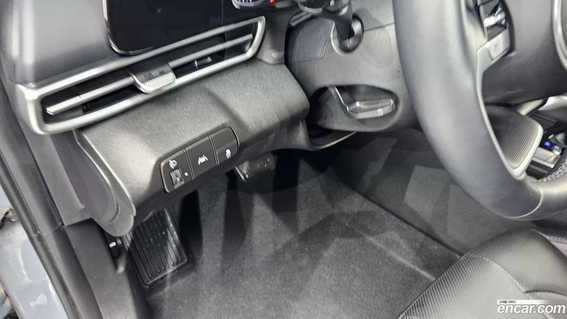 AVANTE Hyundai 2022.2-OPTION-021