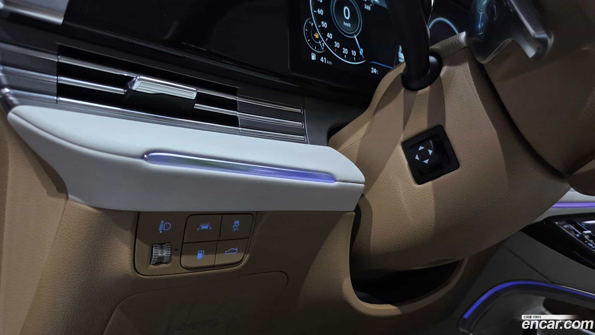 Grandeur Hyundai 2022.1-OPTION-016