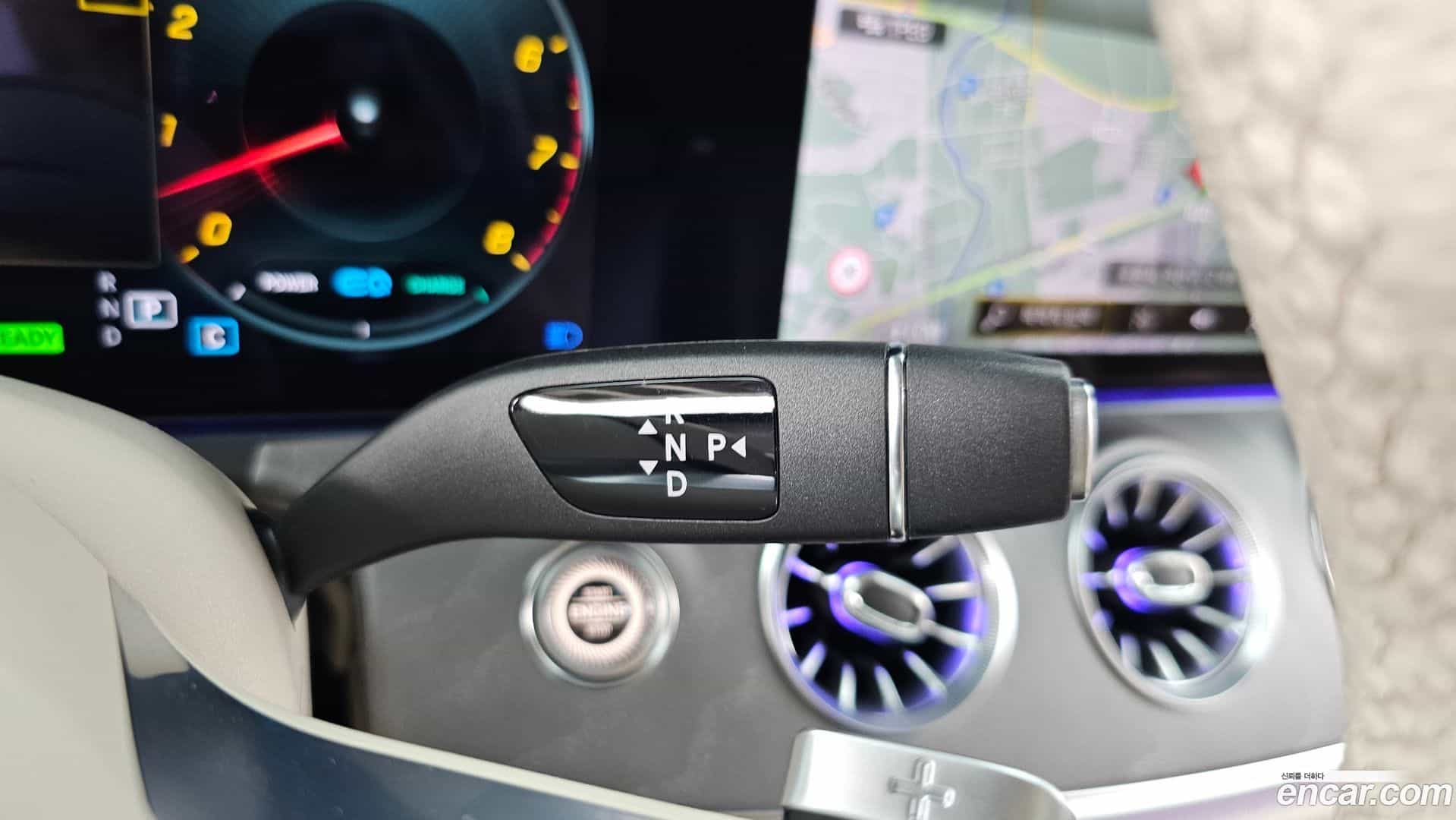 E-Class Mercedes-Benz 2023.8-INNER-009
