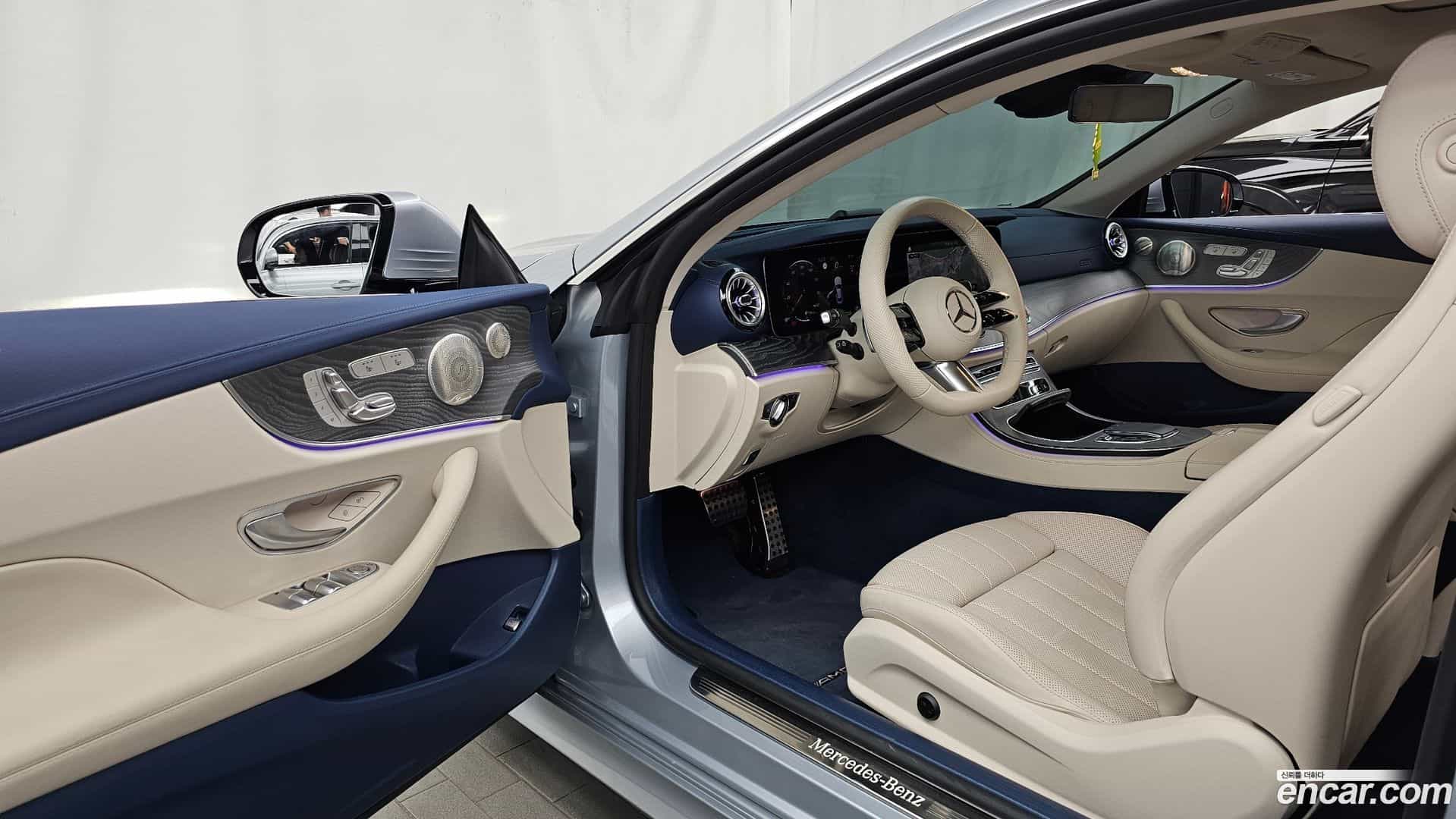 E-Class Mercedes-Benz 2023.8-INNER-010