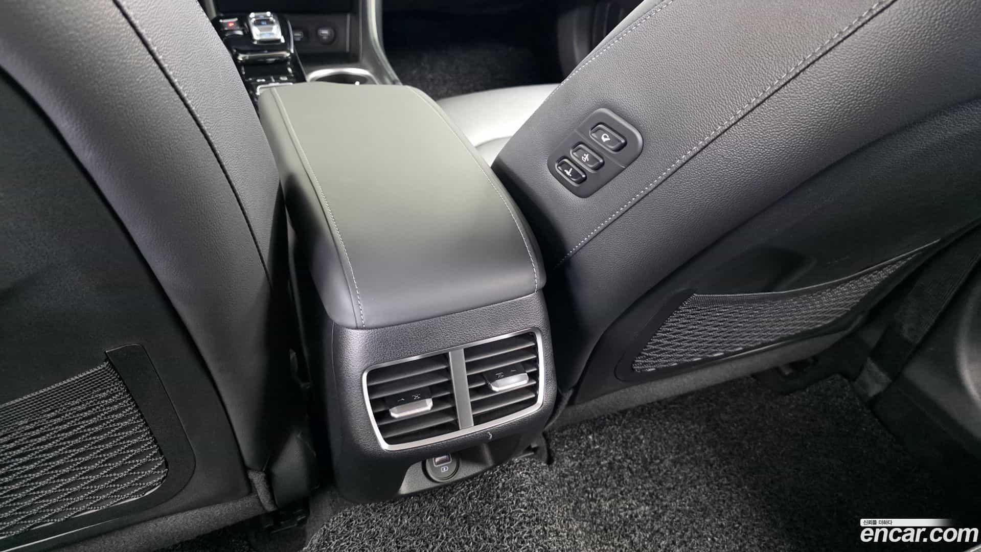 Sonata Hyundai 2022.6-OPTION-043