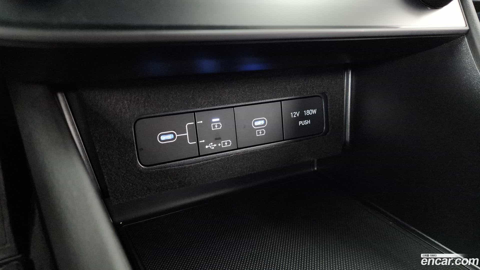 Sonata Hyundai 2025.10-OPTION-040