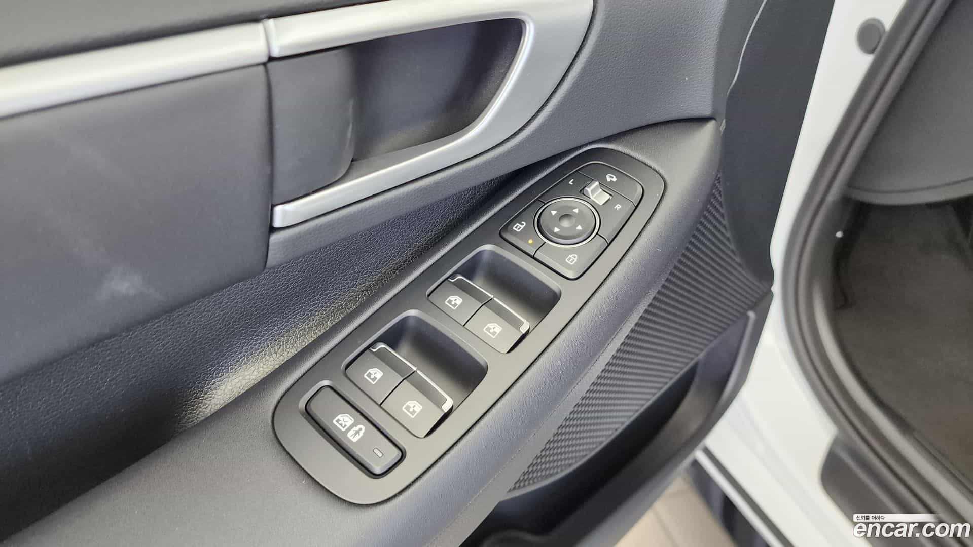 Sonata Hyundai 2025.10-OPTION-042