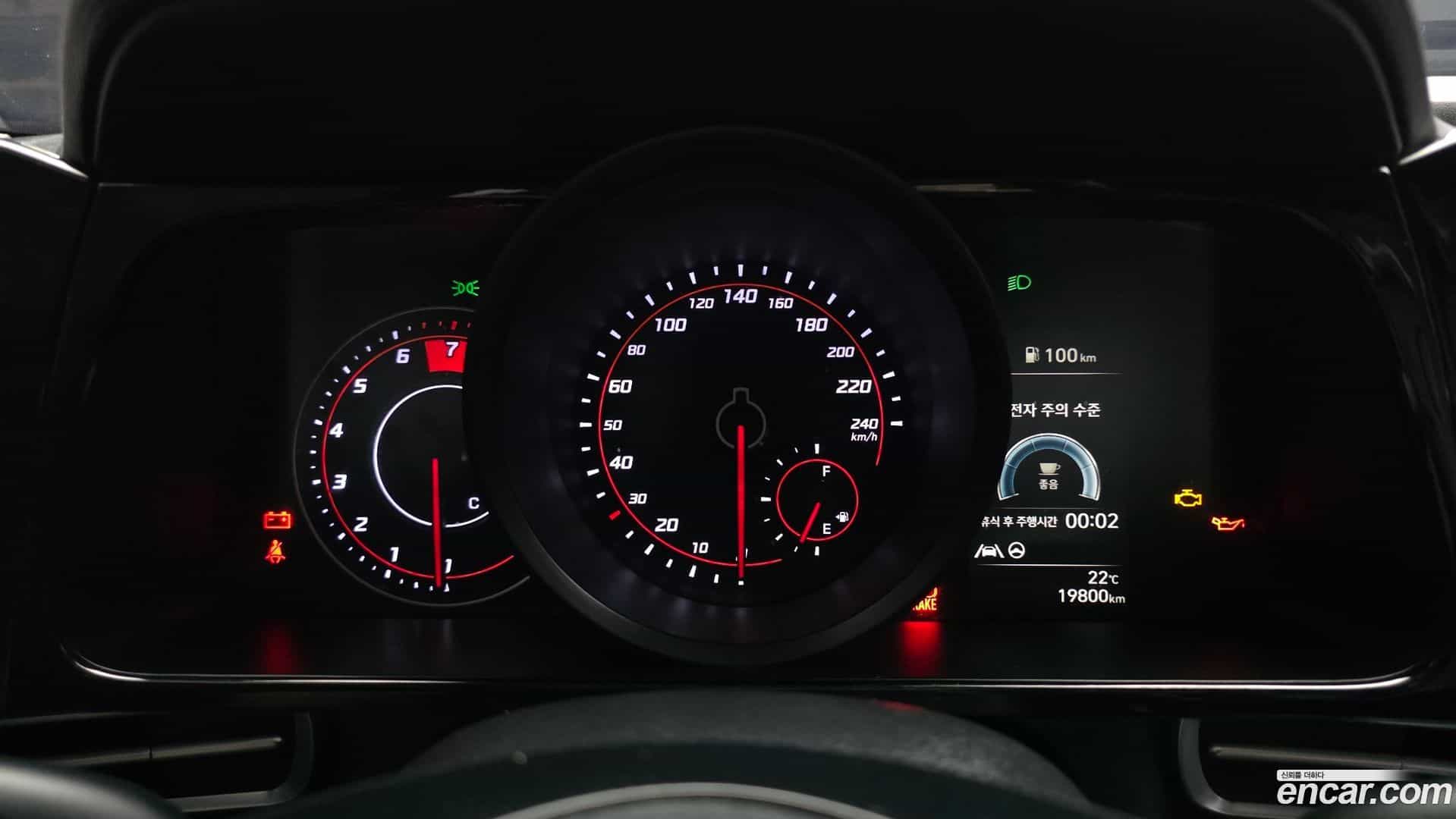 AVANTE Hyundai 2022.9-INNER-008
