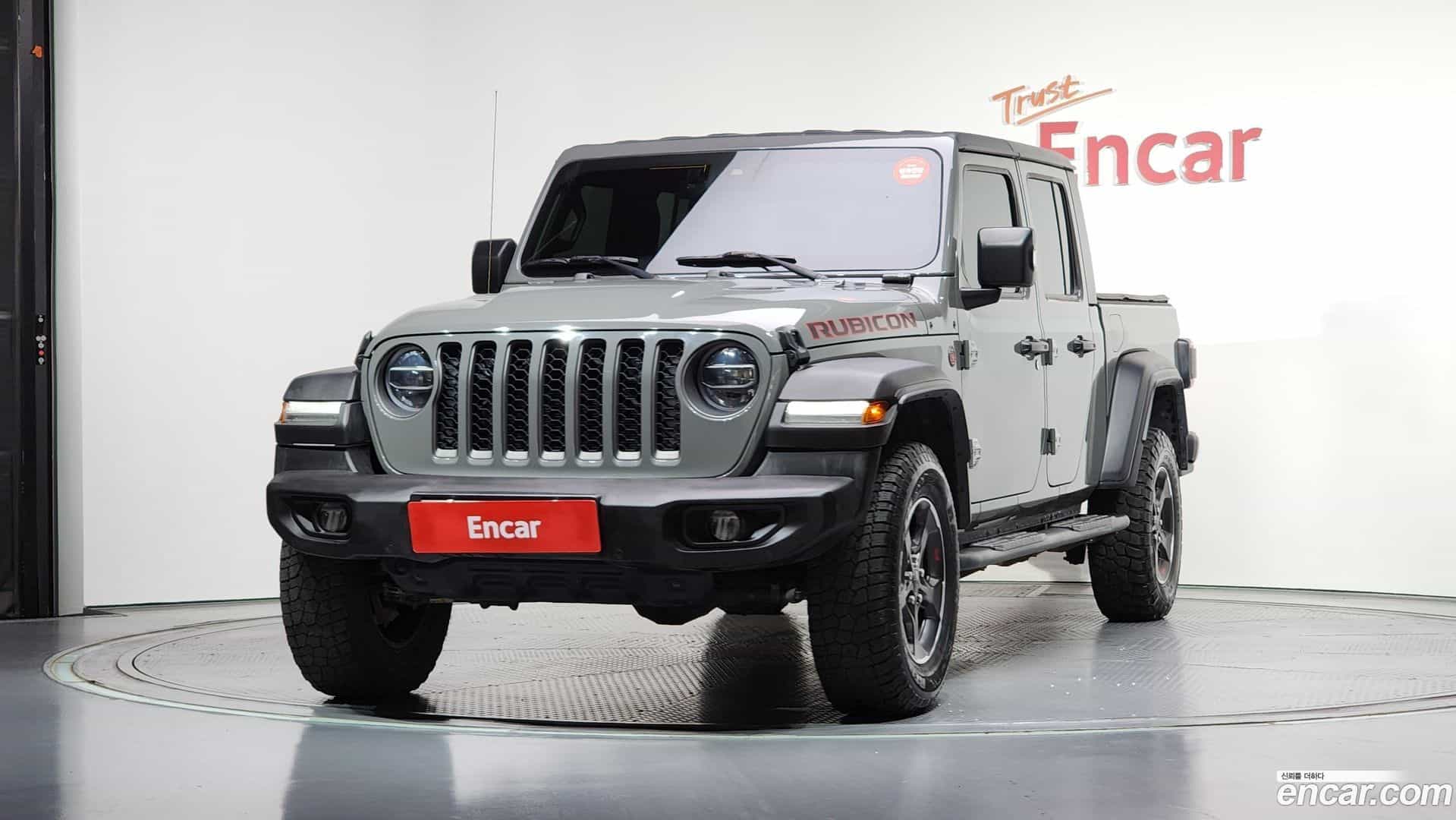 Gladiator Jeep 2021.2-OUTER-001