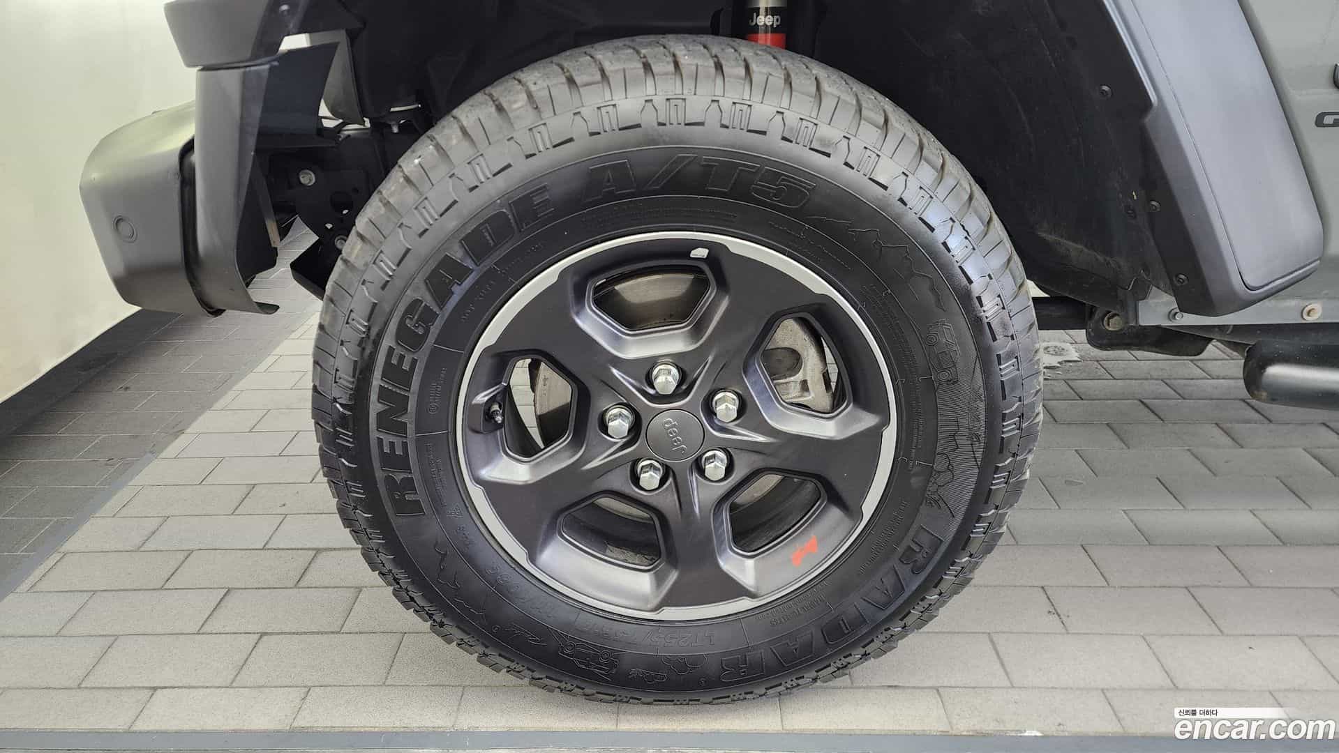 Gladiator Jeep 2021.2-OUTER-005
