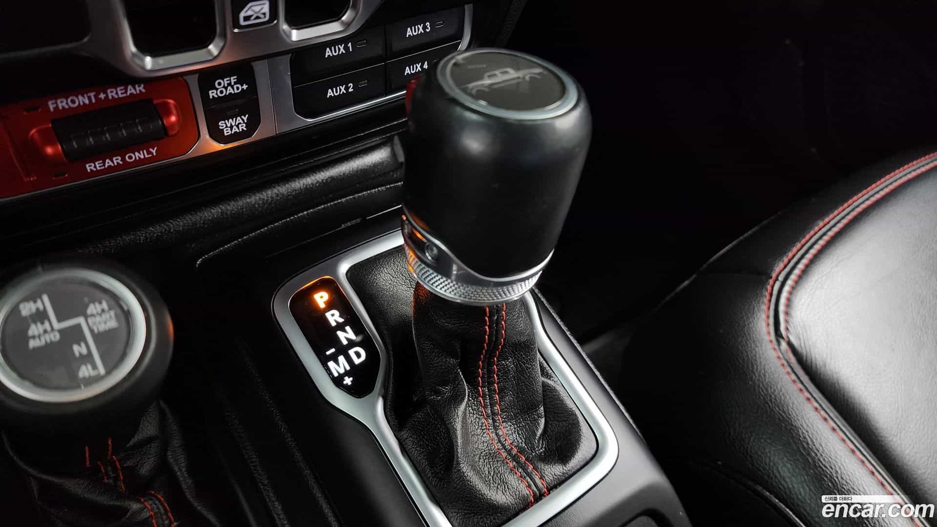 Gladiator Jeep 2021.2-INNER-009