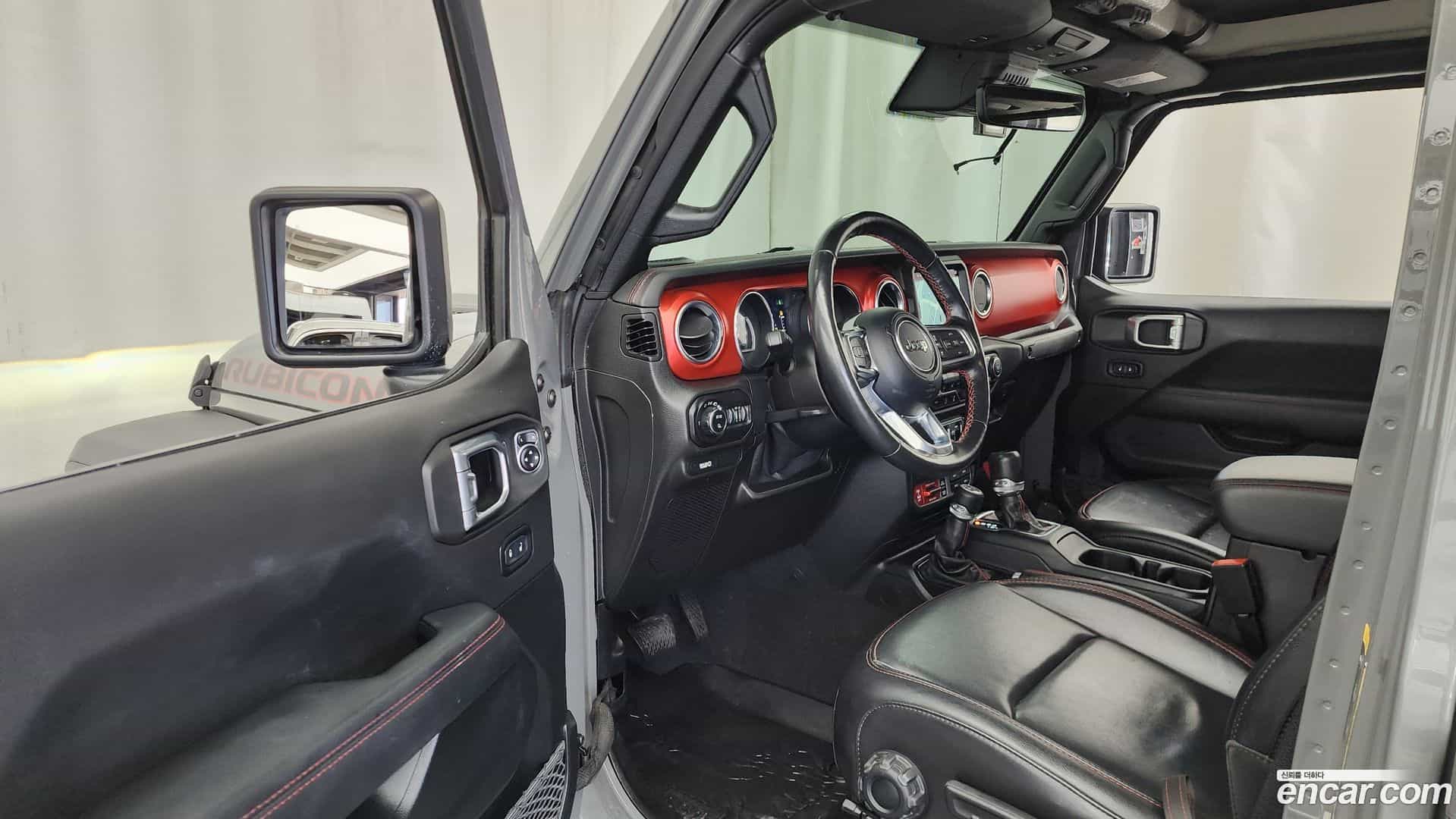 Gladiator Jeep 2021.2-INNER-010