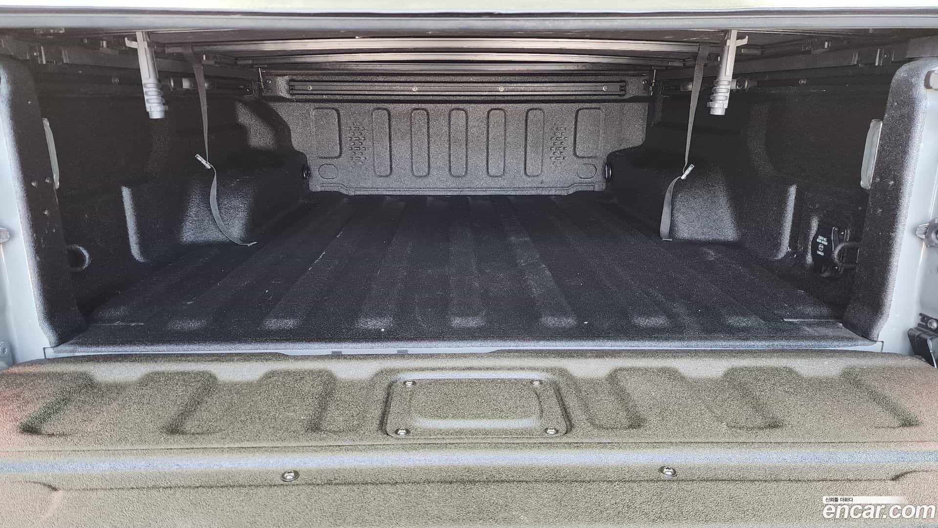 Gladiator Jeep 2021.2-OPTION-024