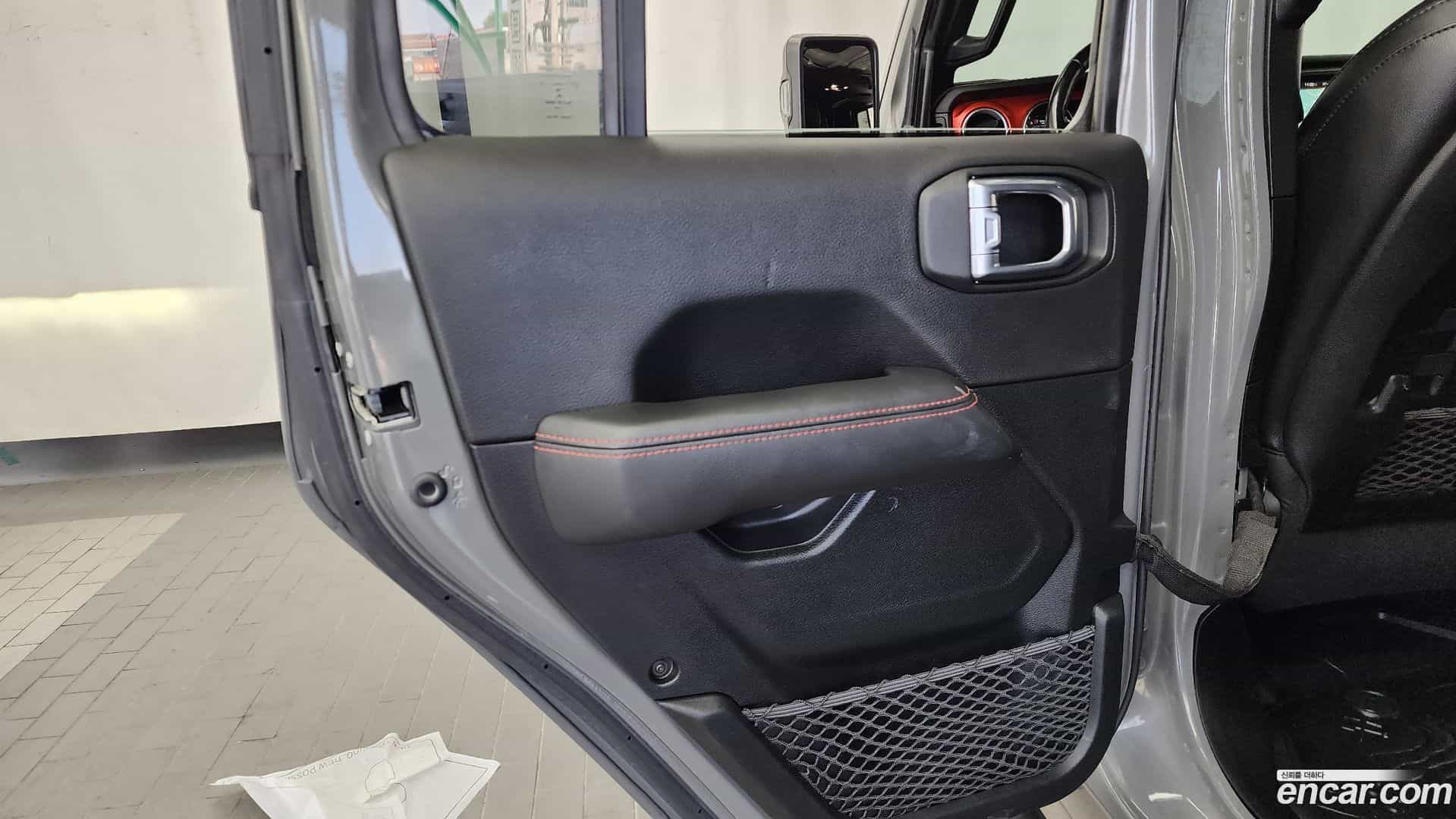 Gladiator Jeep 2021.2-INNER-035