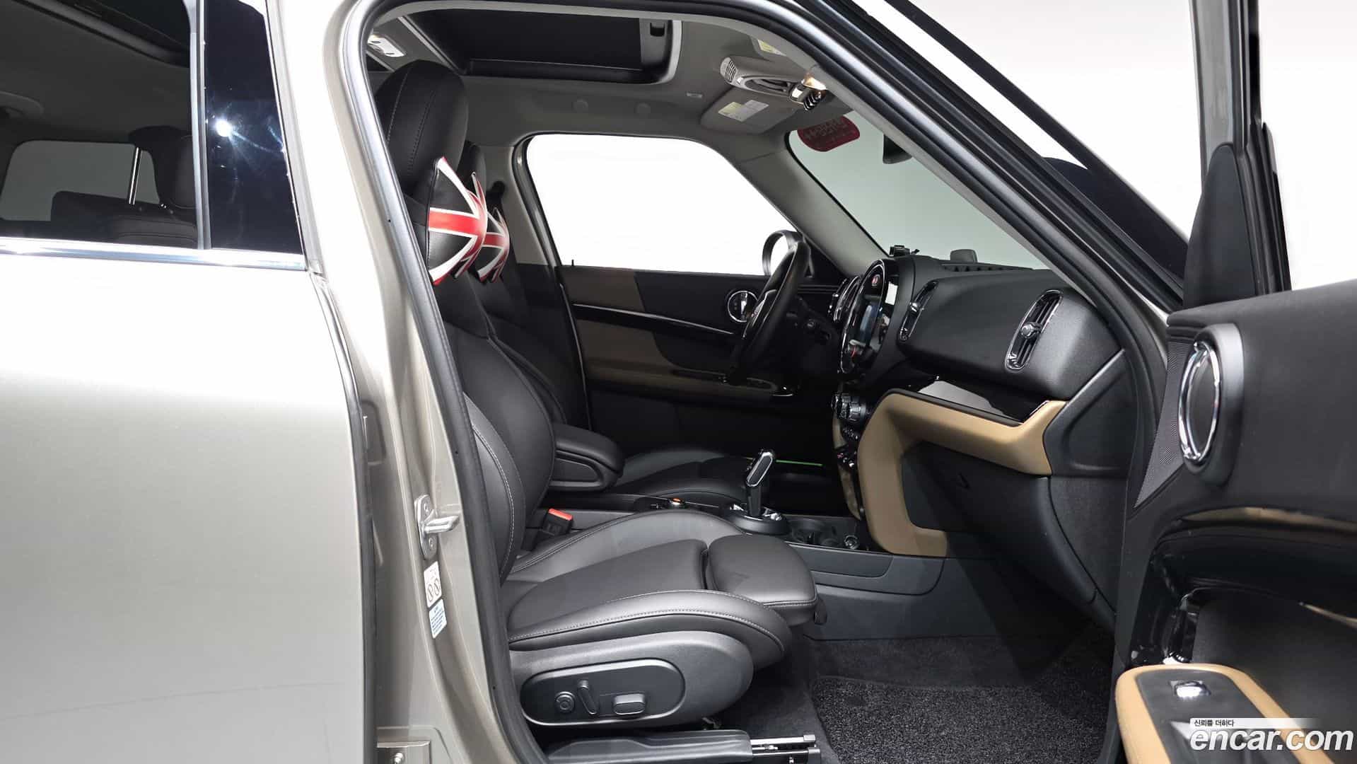 Countryman Mini 2020.1-INNER-036