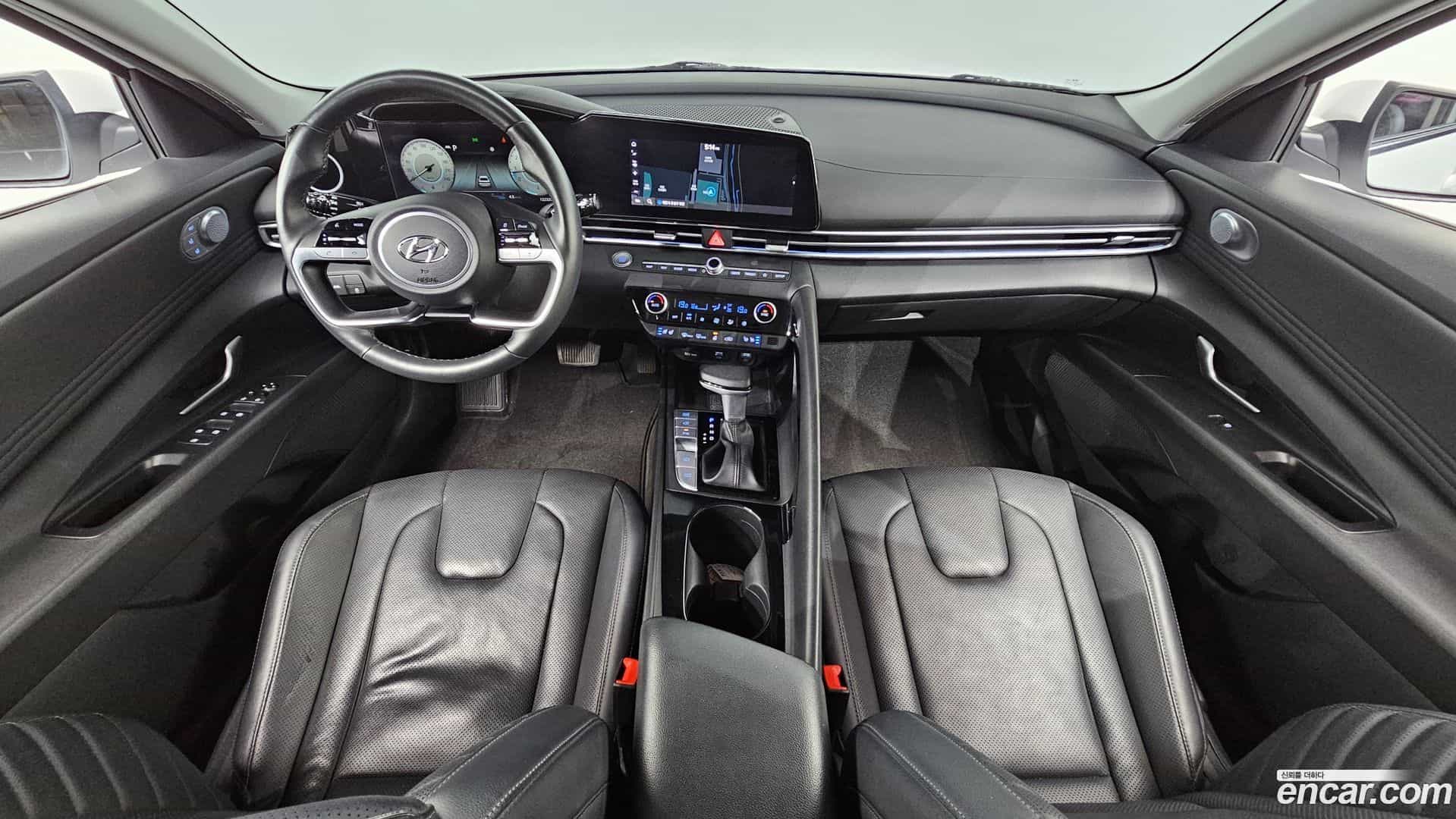 AVANTE Hyundai 2020.4-INNER-007