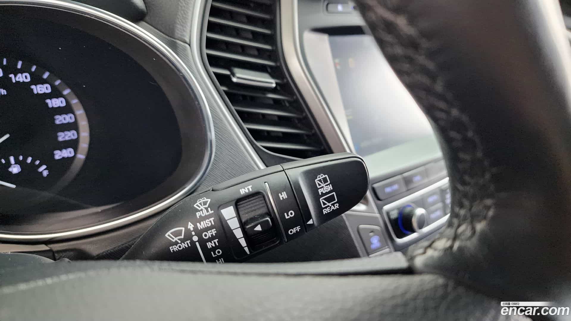 Santafe Hyundai 2015.9-OPTION-048