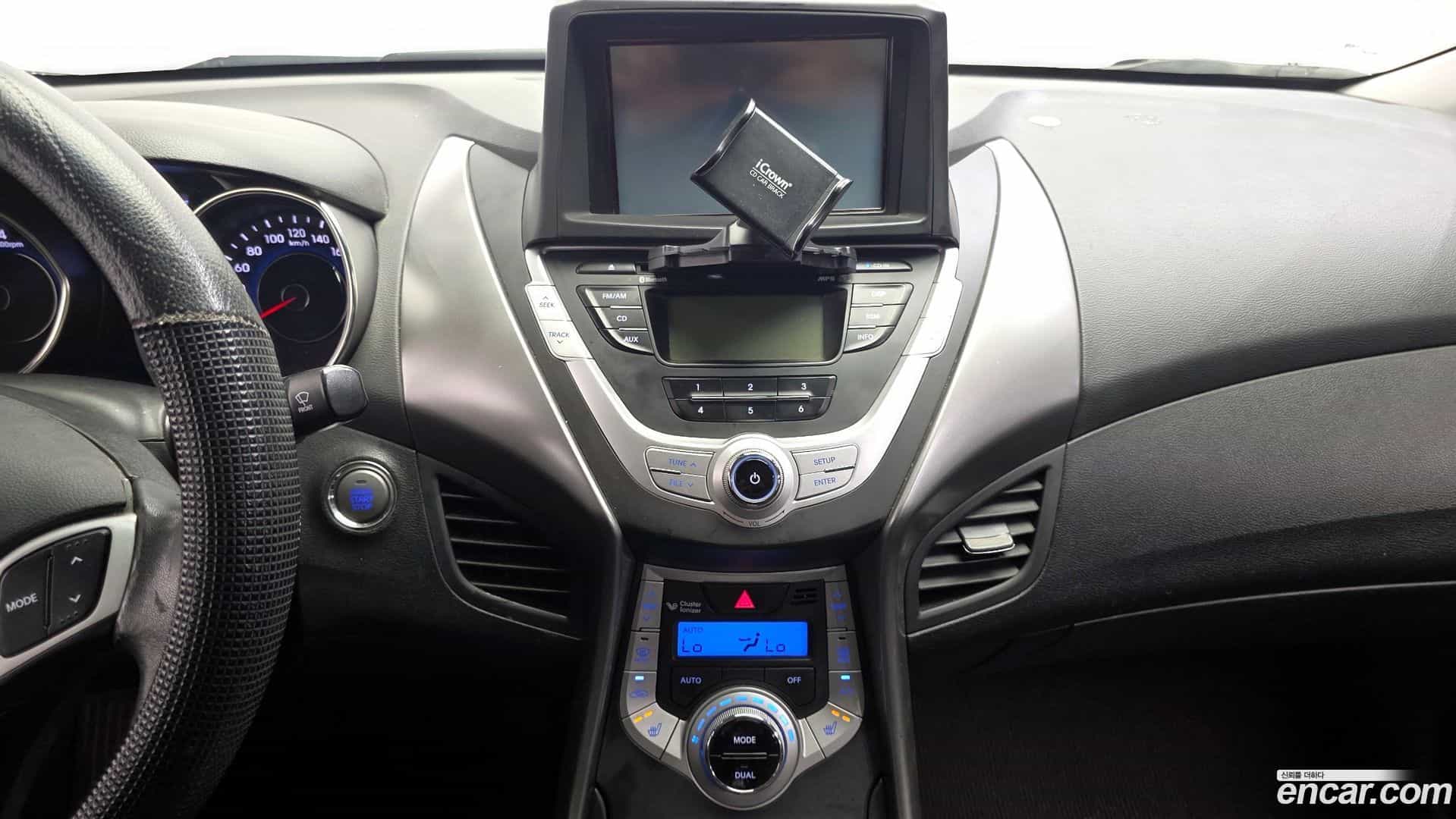 AVANTE Hyundai 2011.10-OPTION-018
