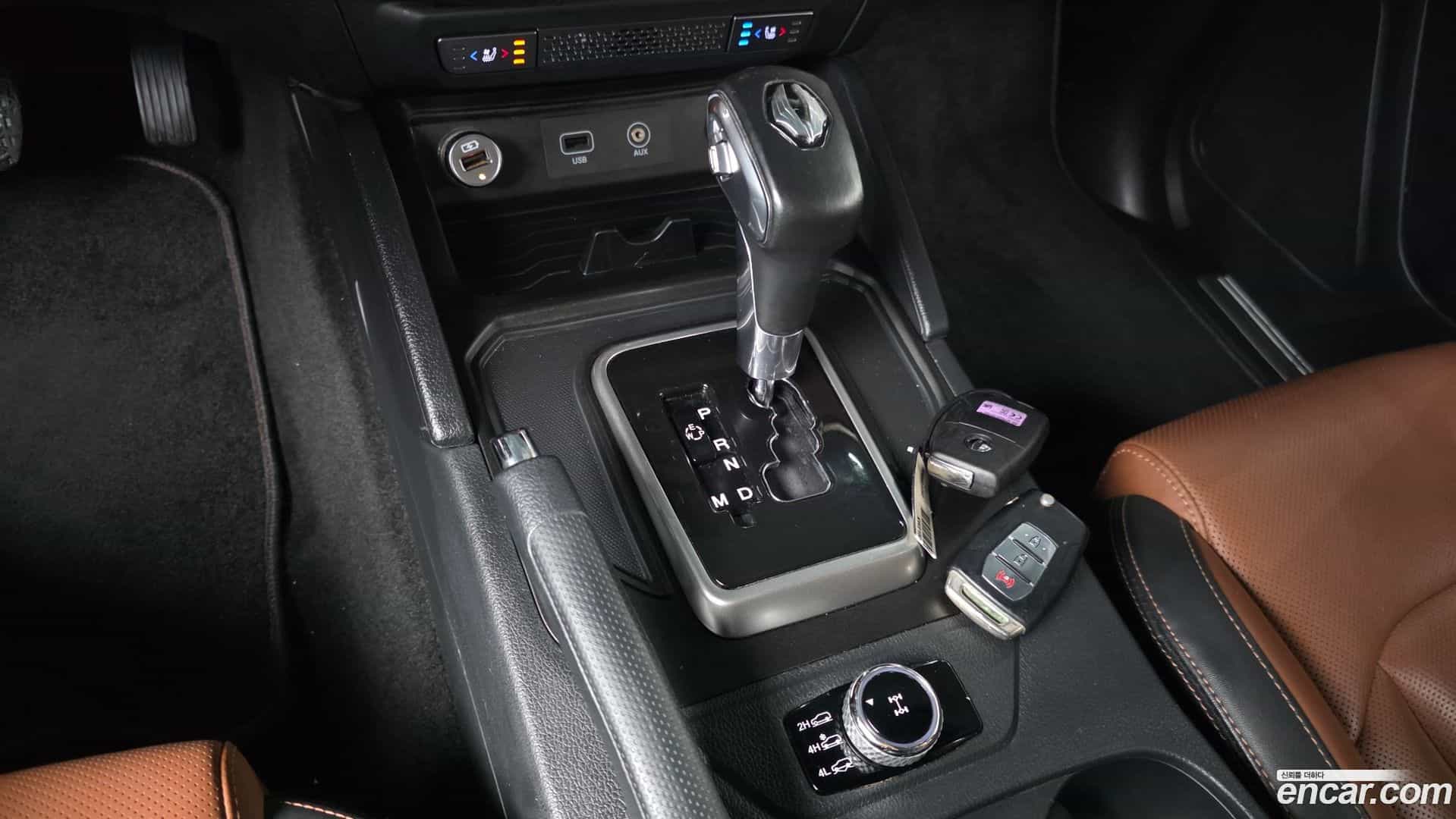 Rexton KG Mobility 2019.5-INNER-009