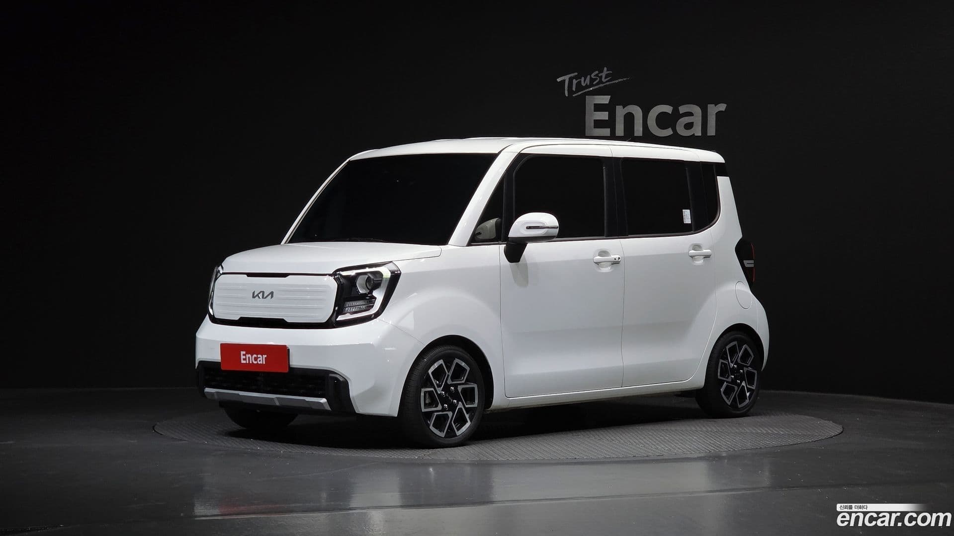 Main__Slider__Photo:RAY Kia 2022.10-0