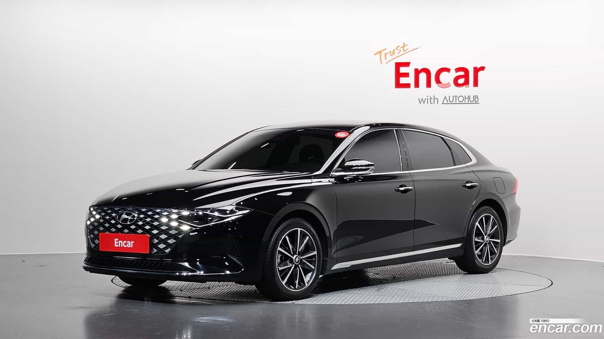 Grandeur Hyundai 2022.3-OUTER-001