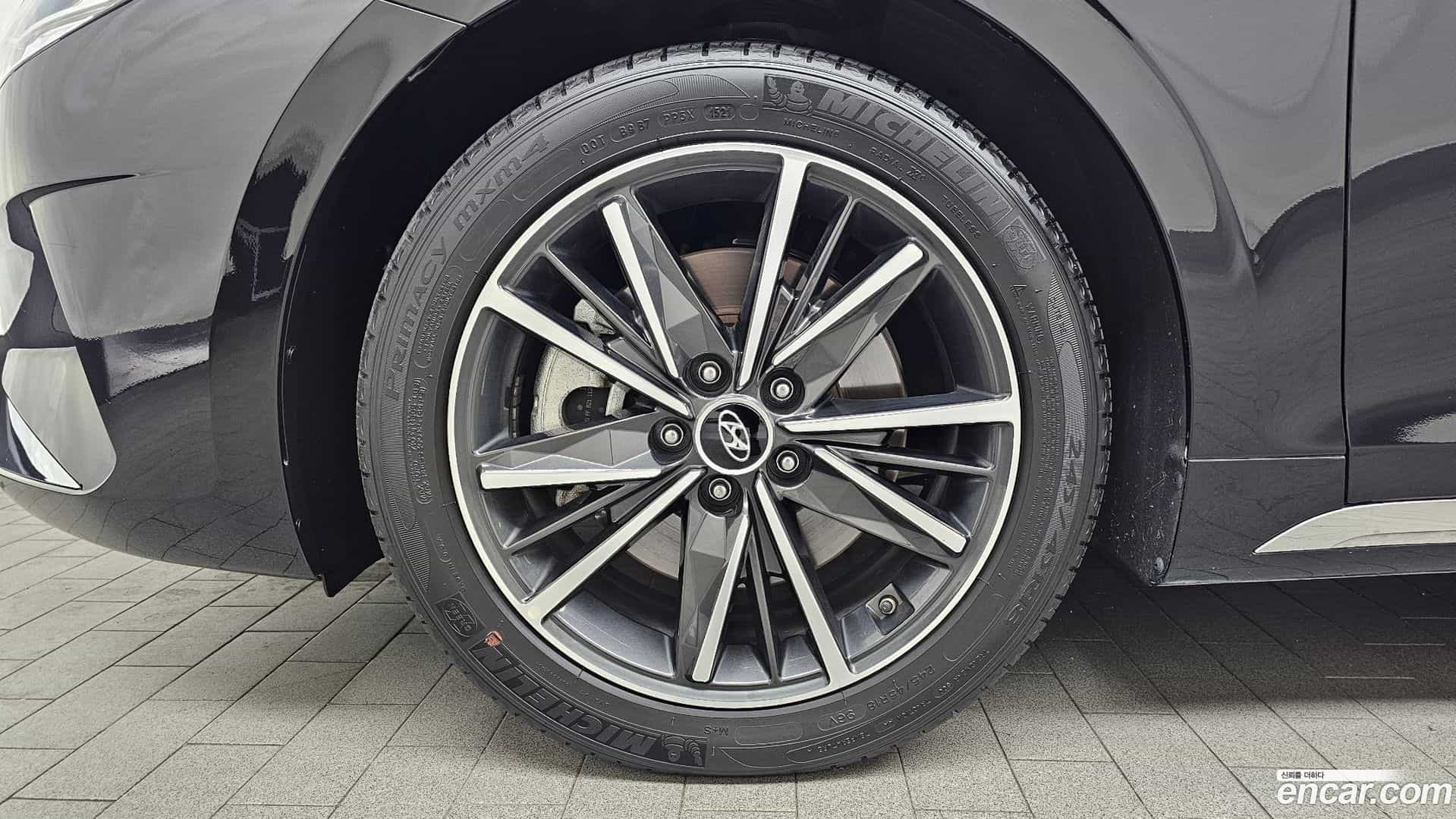 Grandeur Hyundai 2022.3-OUTER-005