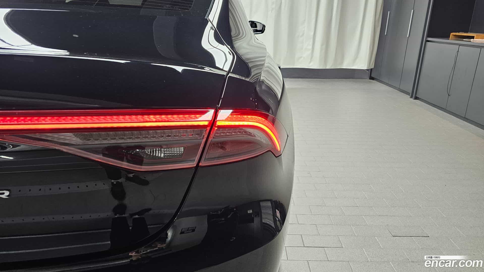 Grandeur Hyundai 2022.3-OUTER-033
