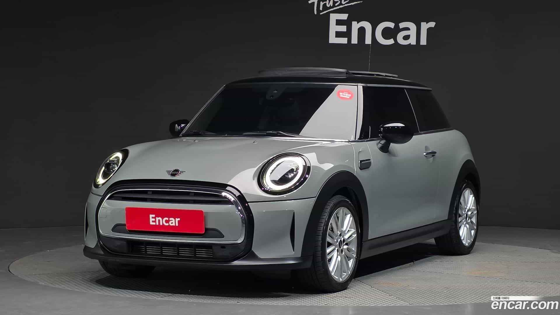 Cooper Mini 2022.2-OUTER-001