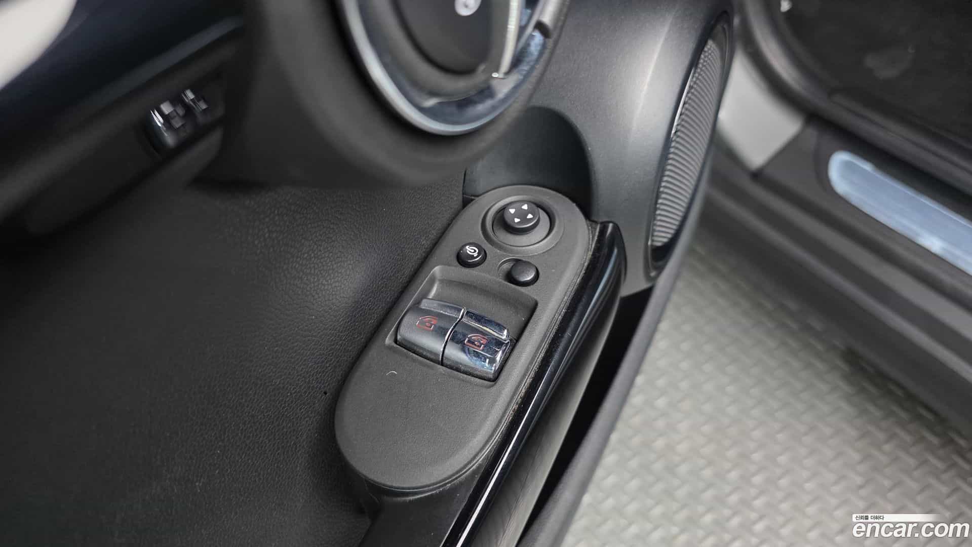 Cooper Mini 2022.2-OPTION-015