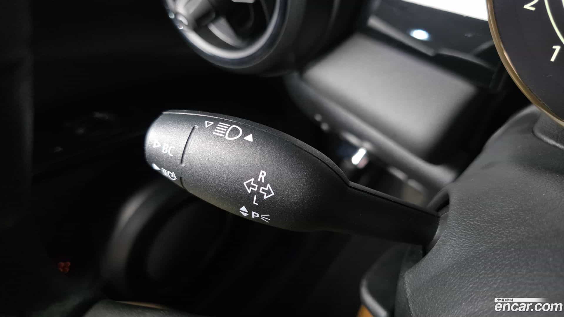 Cooper Mini 2022.2-OPTION-042