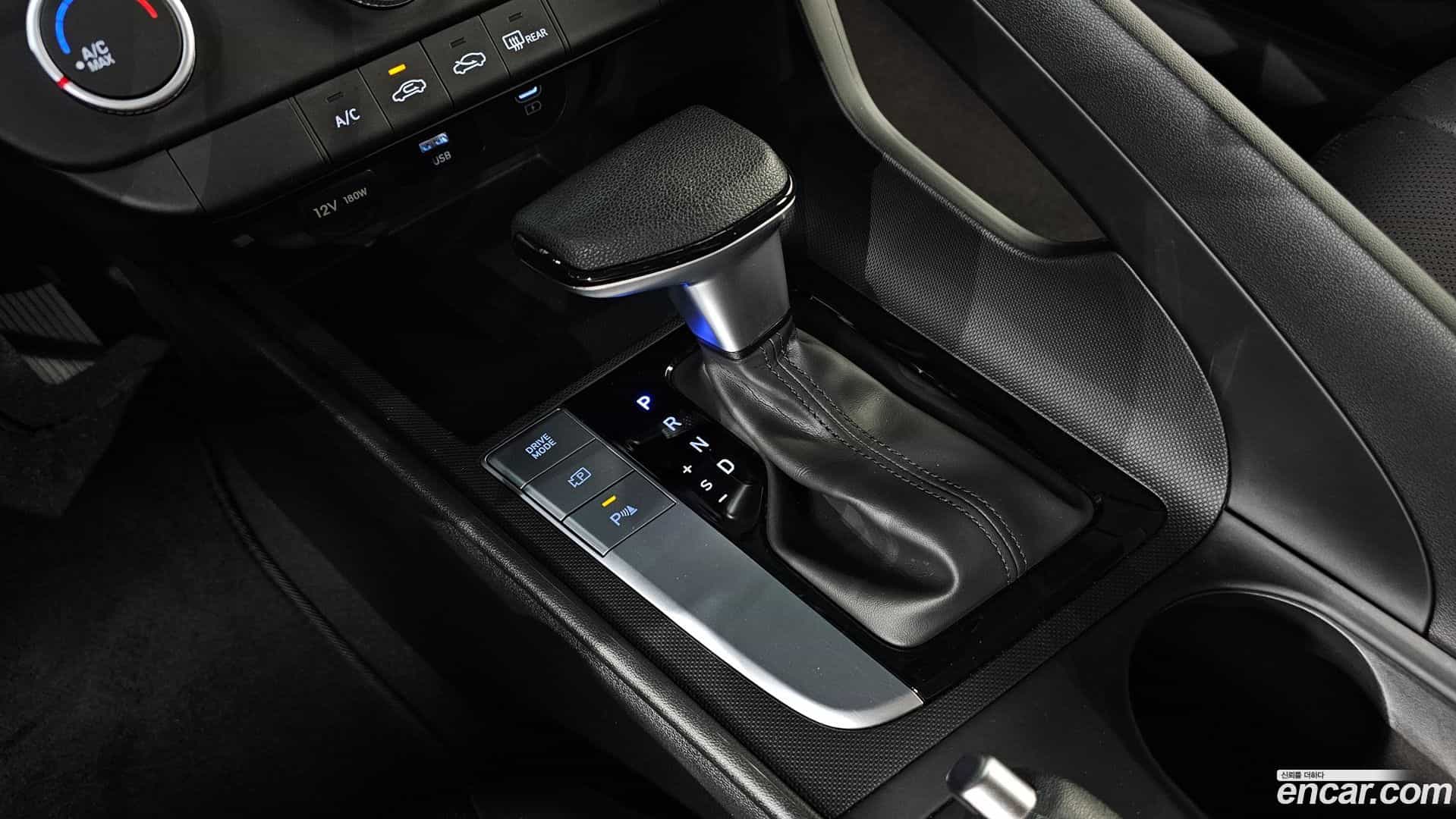 AVANTE Hyundai 2024.10-INNER-009