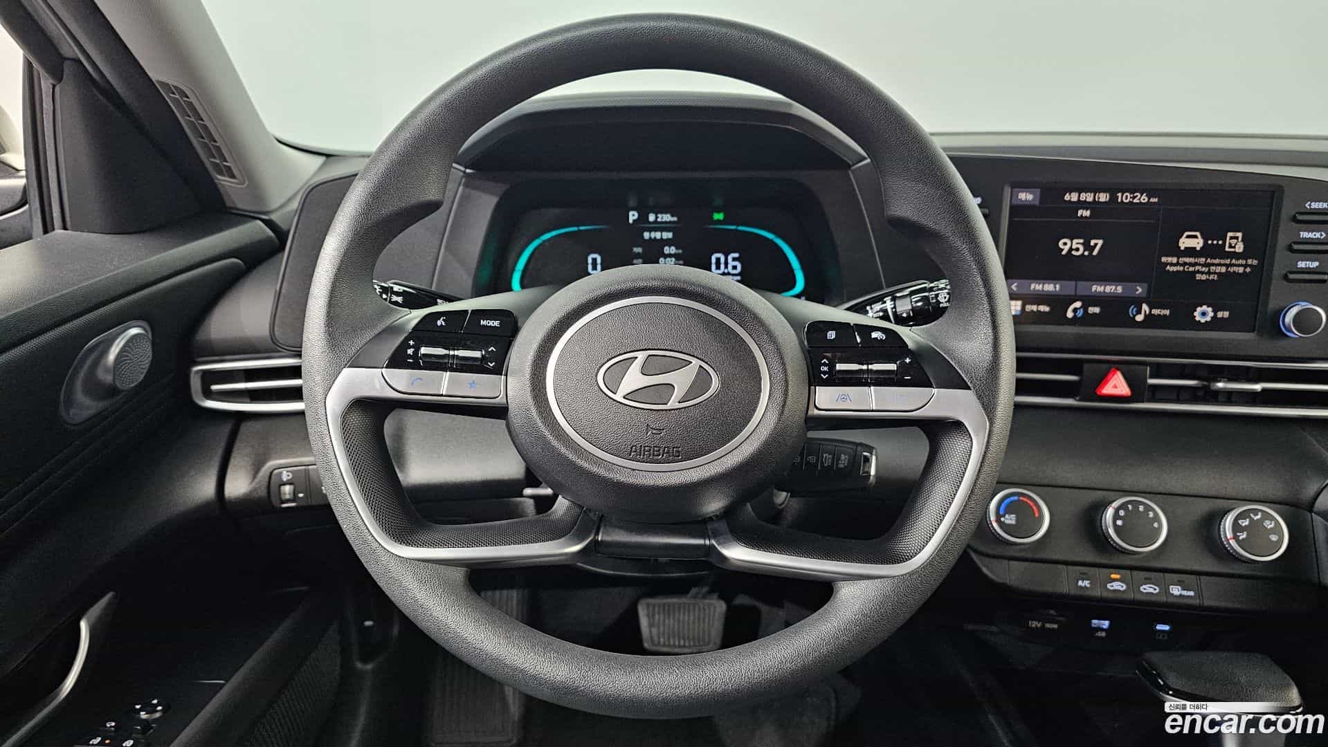 AVANTE Hyundai 2024.10-OPTION-020