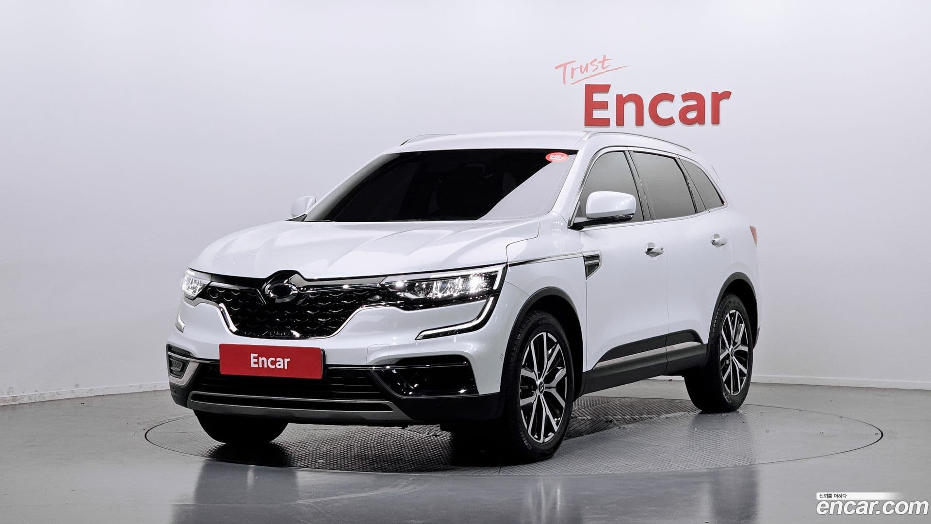 Main__Slider__Photo:QM6 Renault Korea 2022.1-0