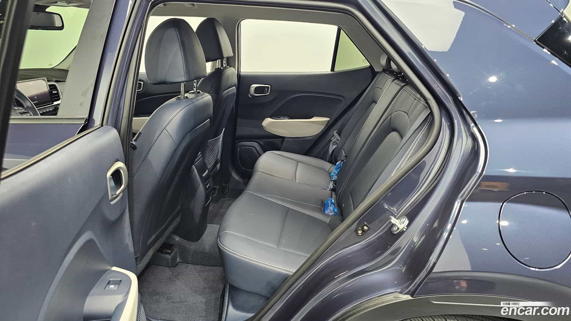 Venue Hyundai 2025.11-OPTION-015