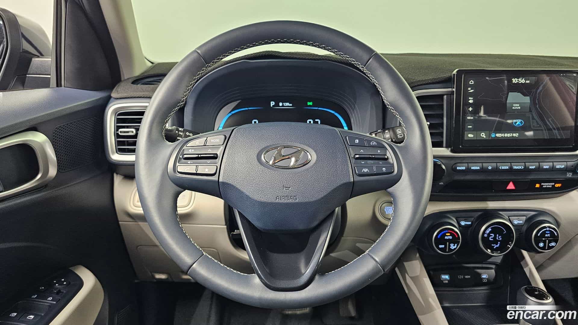 Venue Hyundai 2025.11-OPTION-017