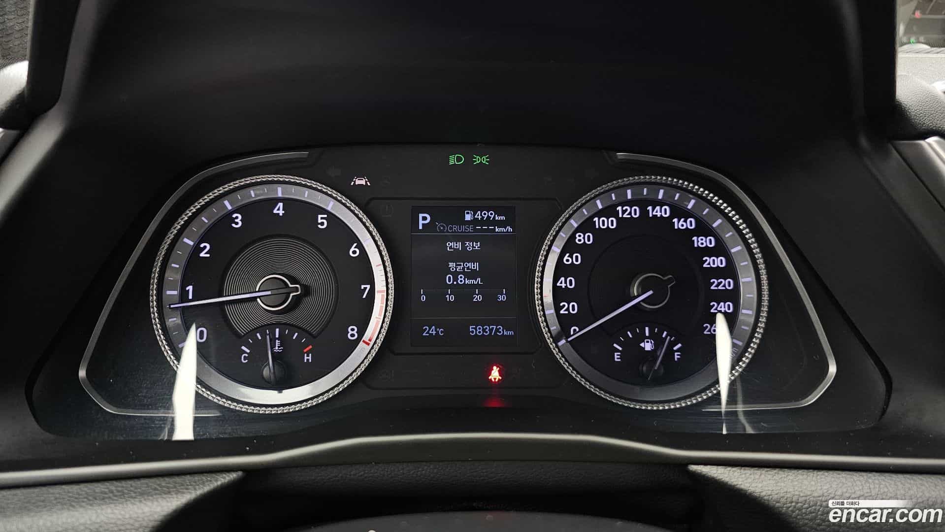Sonata Hyundai 2019.4-INNER-008