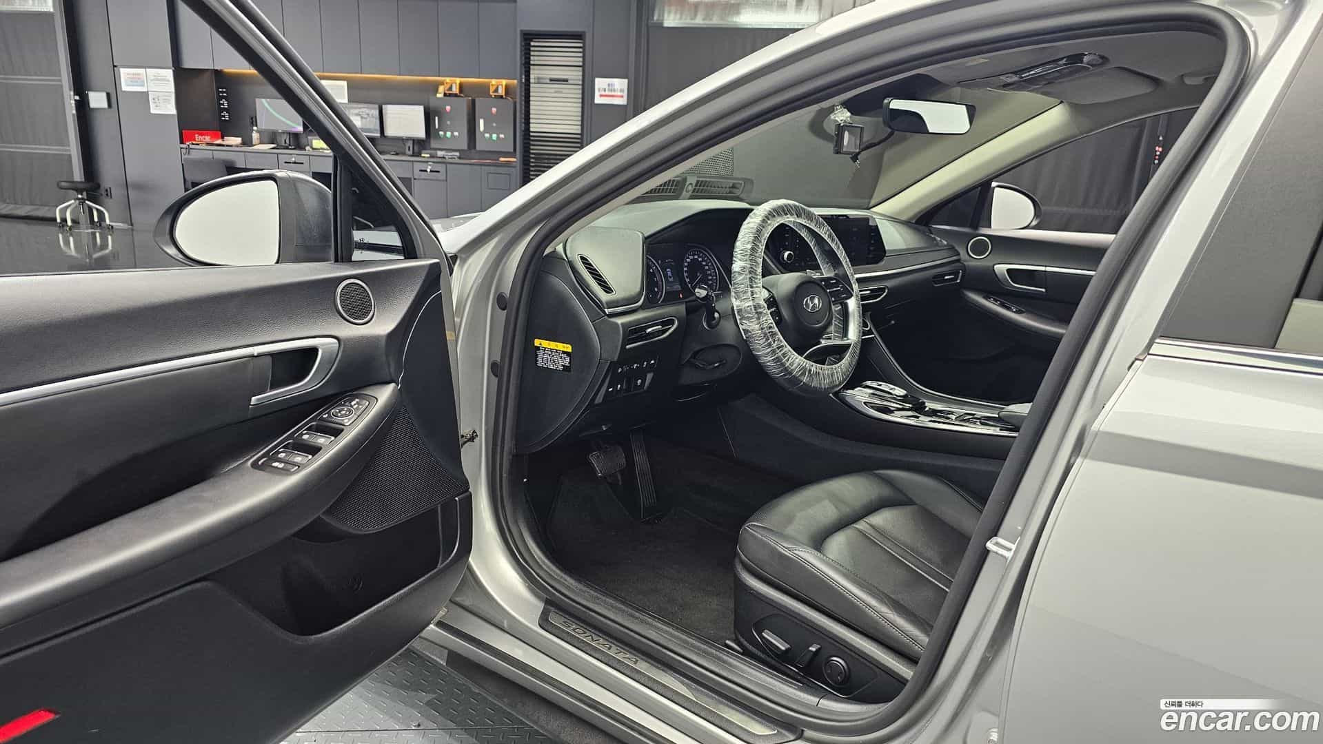 Sonata Hyundai 2019.4-INNER-010