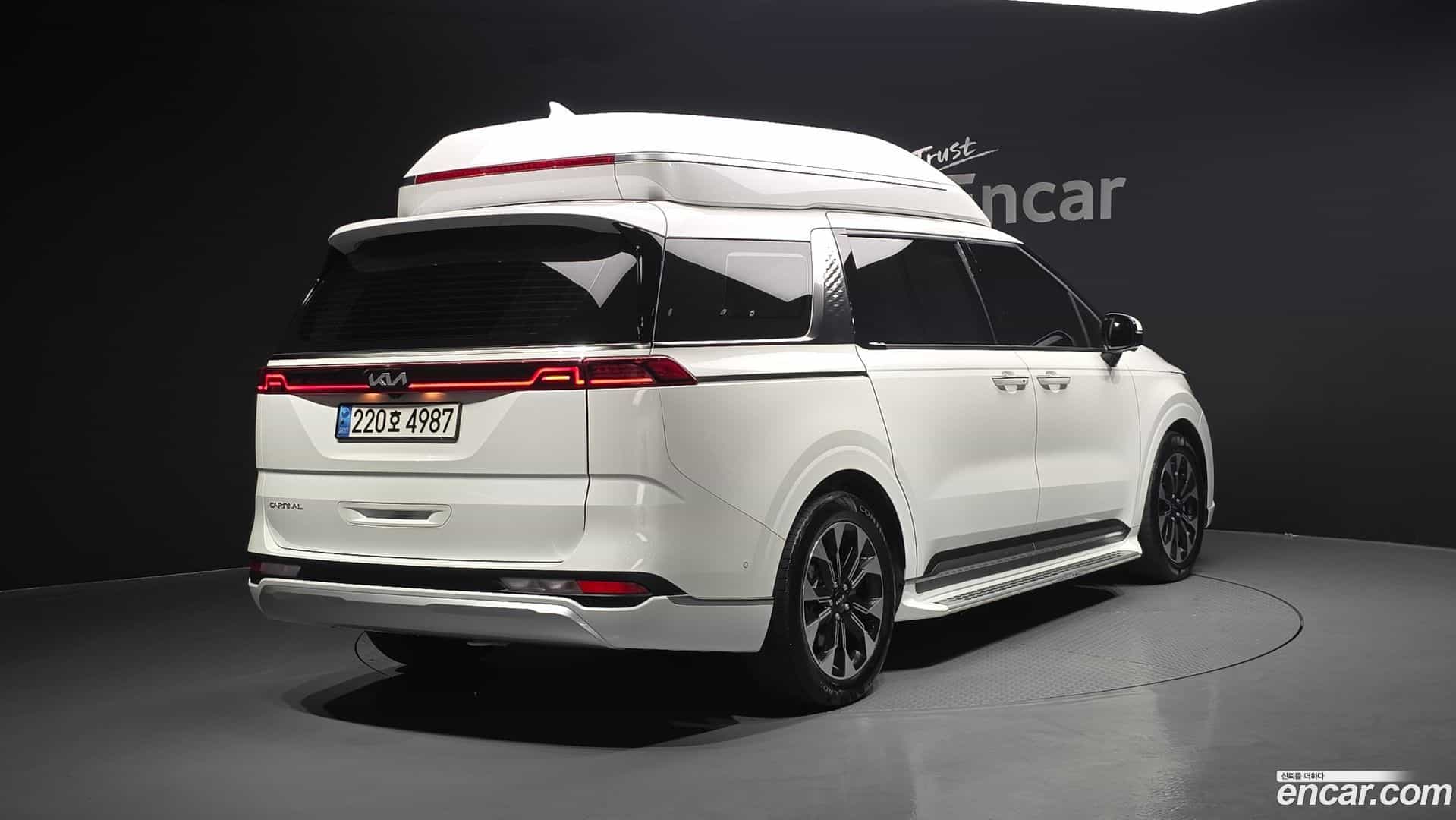 Canival Kia 2023.1-OUTER-002