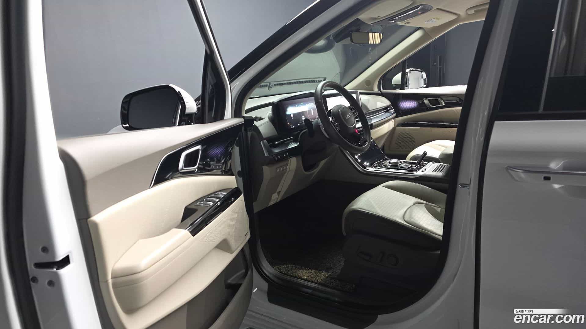Canival Kia 2023.1-INNER-010