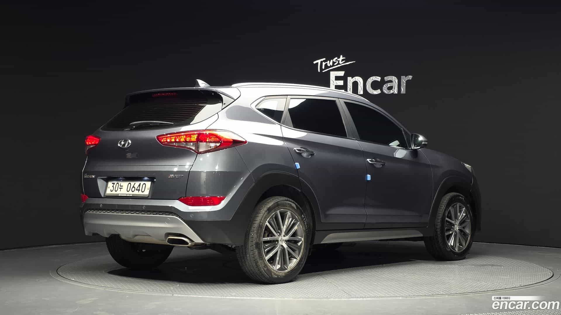 Tucson Hyundai 2016.4-OUTER-002