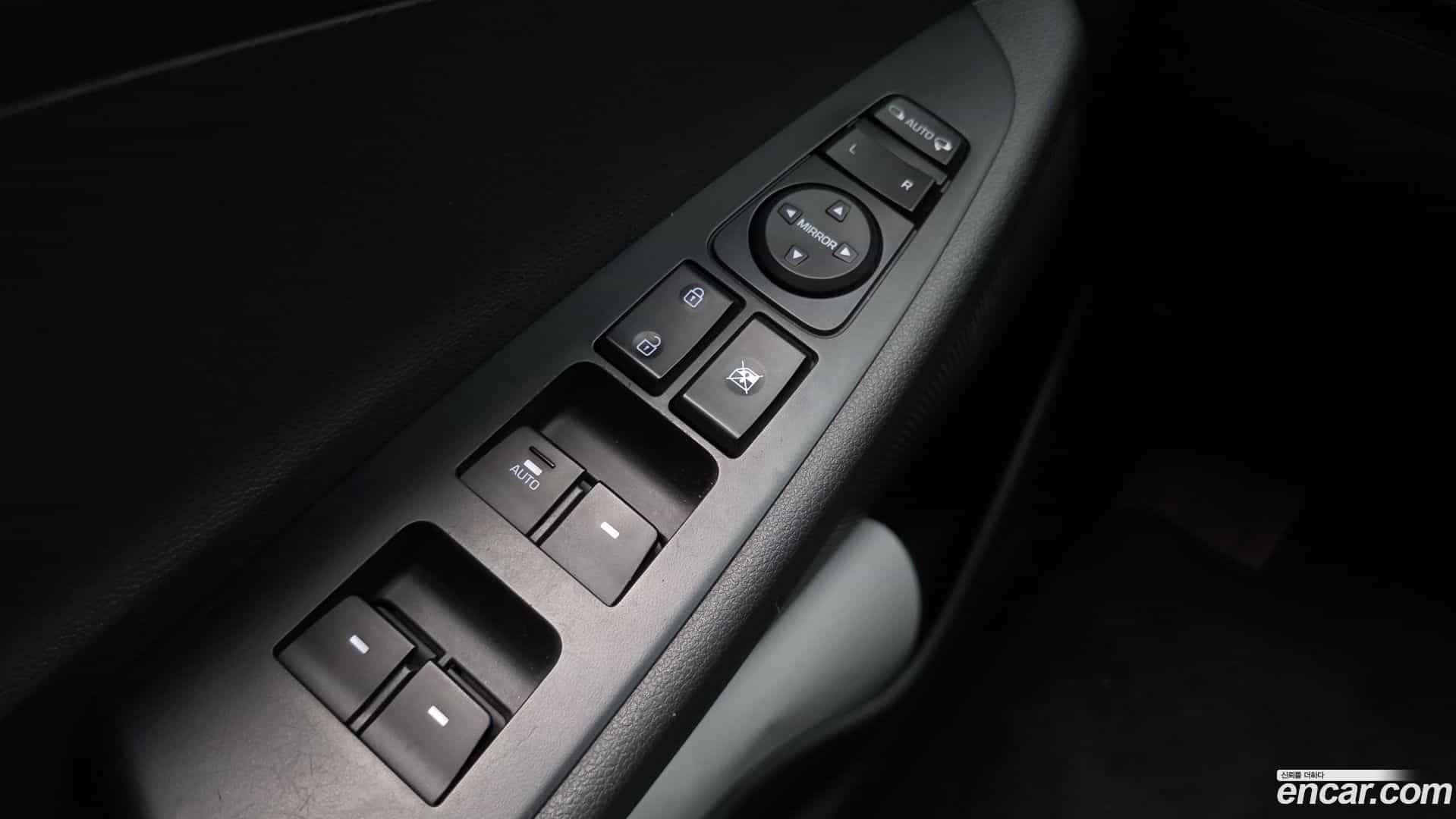 Tucson Hyundai 2016.4-OPTION-022