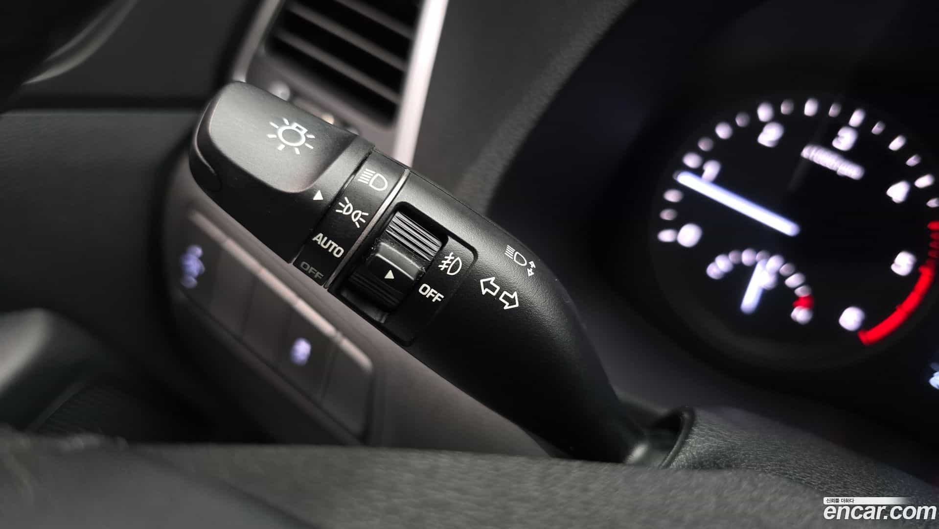 Tucson Hyundai 2016.4-OPTION-023