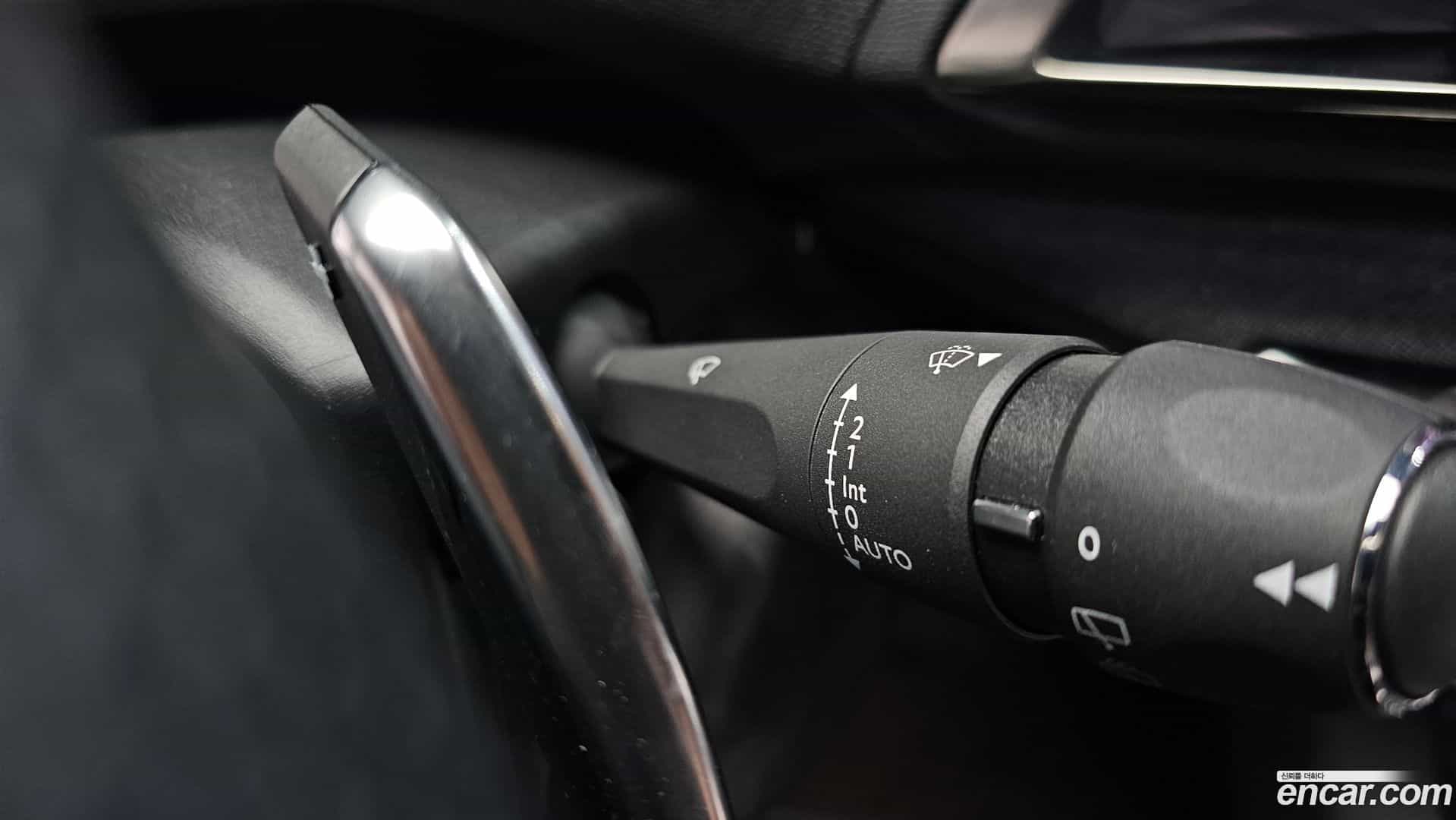 3008 Peugeot 2020.5-OPTION-023