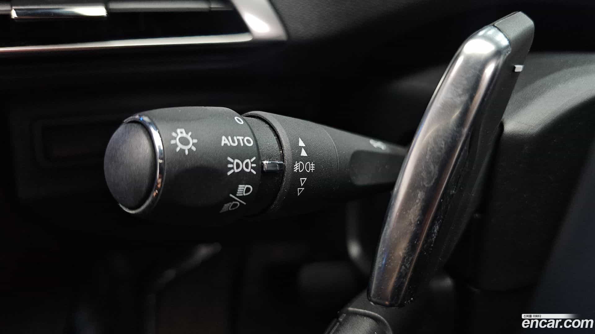 3008 Peugeot 2020.5-OPTION-043