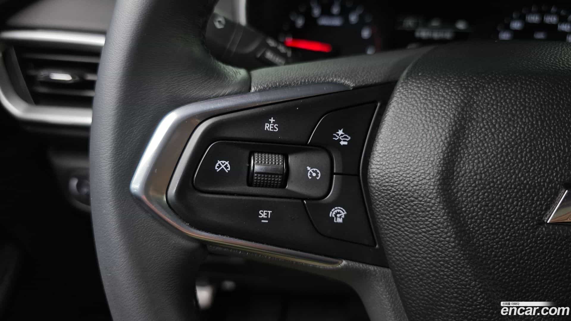 Trailblazer Chevrolet 2021.11-OPTION-024