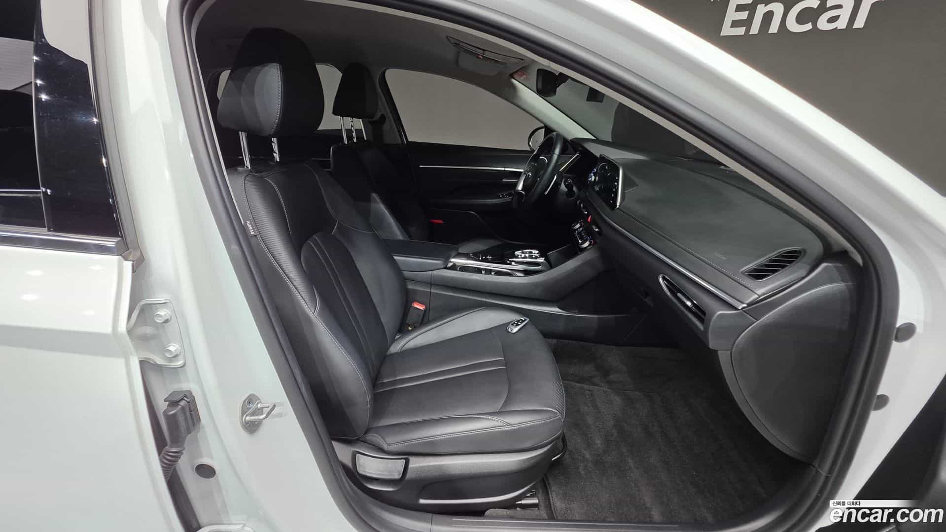 Sonata Hyundai 2022.11-INNER-036