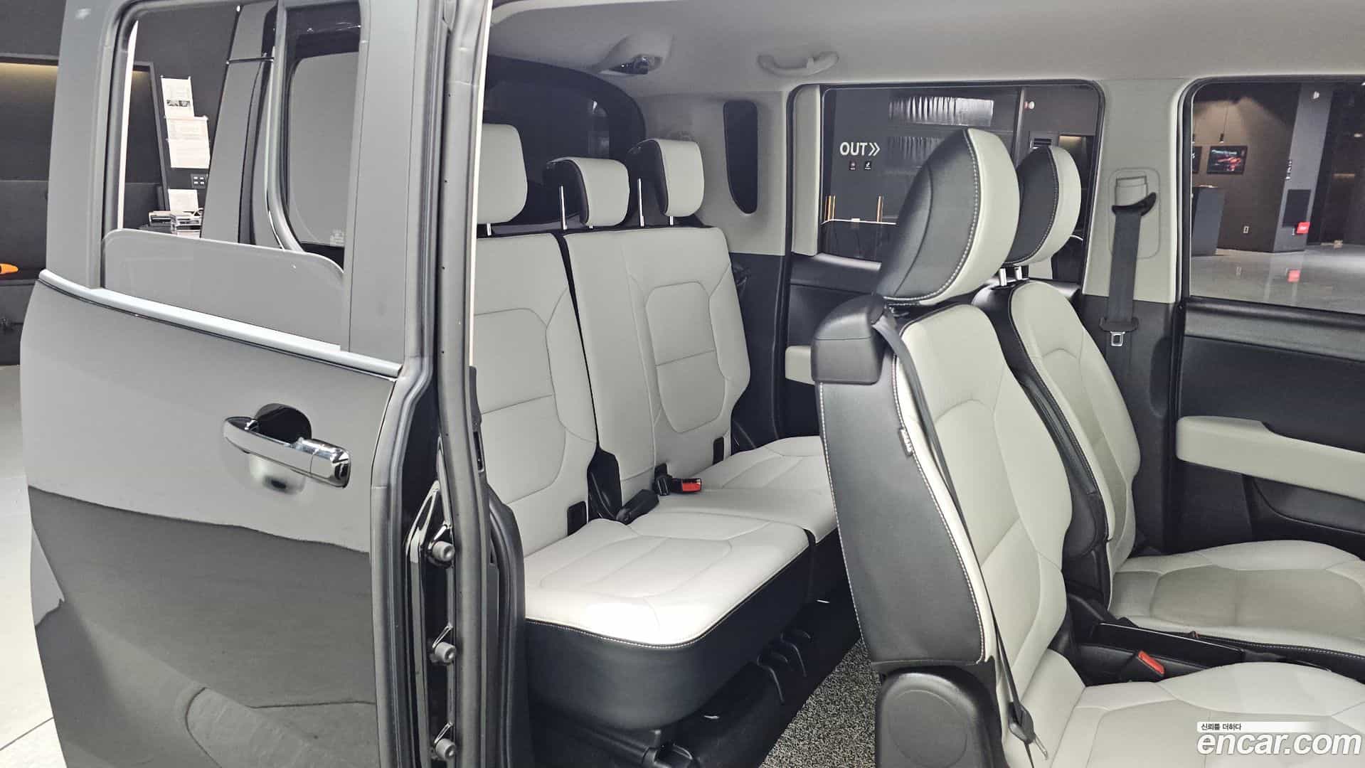 RAY Kia 2022.10-INNER-036
