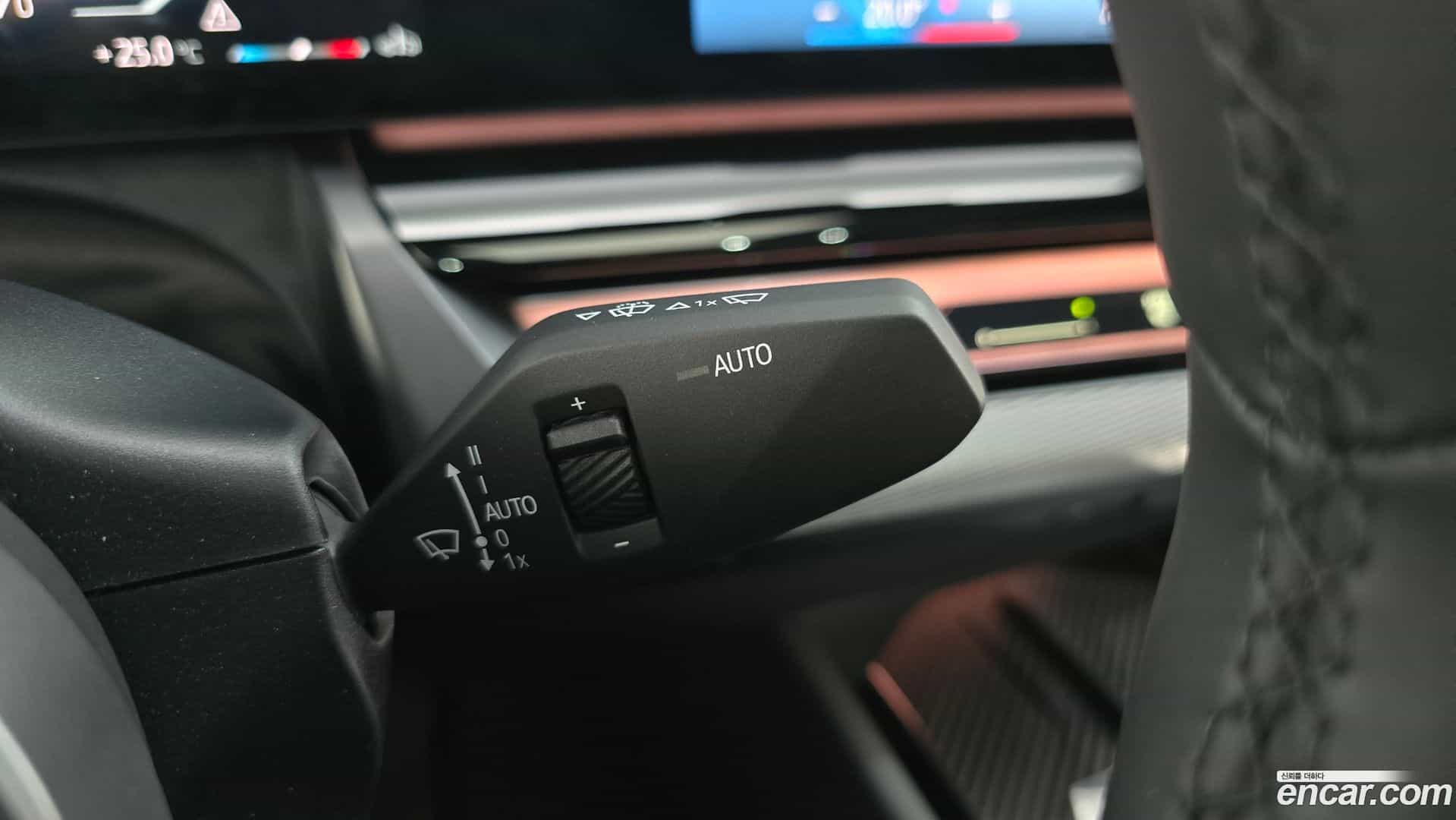 5-Series BMW 2025.9-OPTION-040